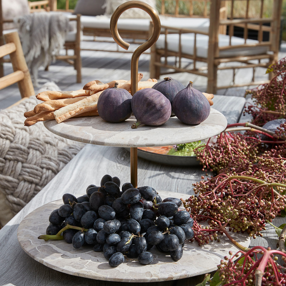 Lene Bjerre Ellia kakfat 2 våningar 35 cm sand