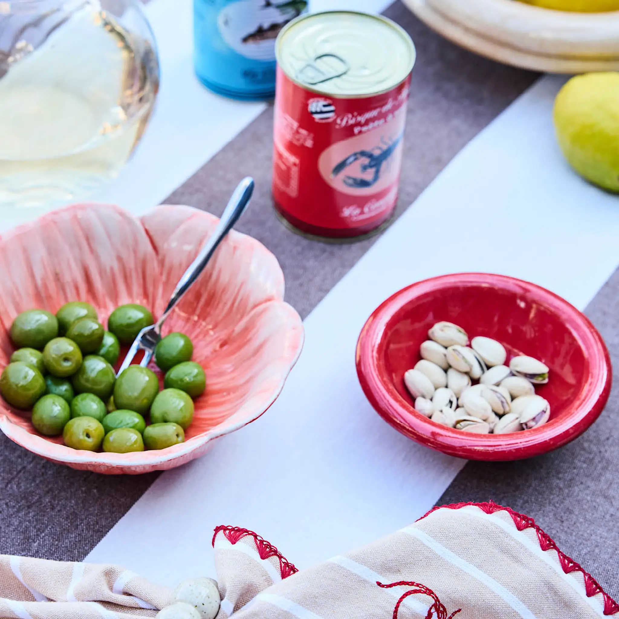 ByOn Poppy valmue skål M 18x6,5 cm rød