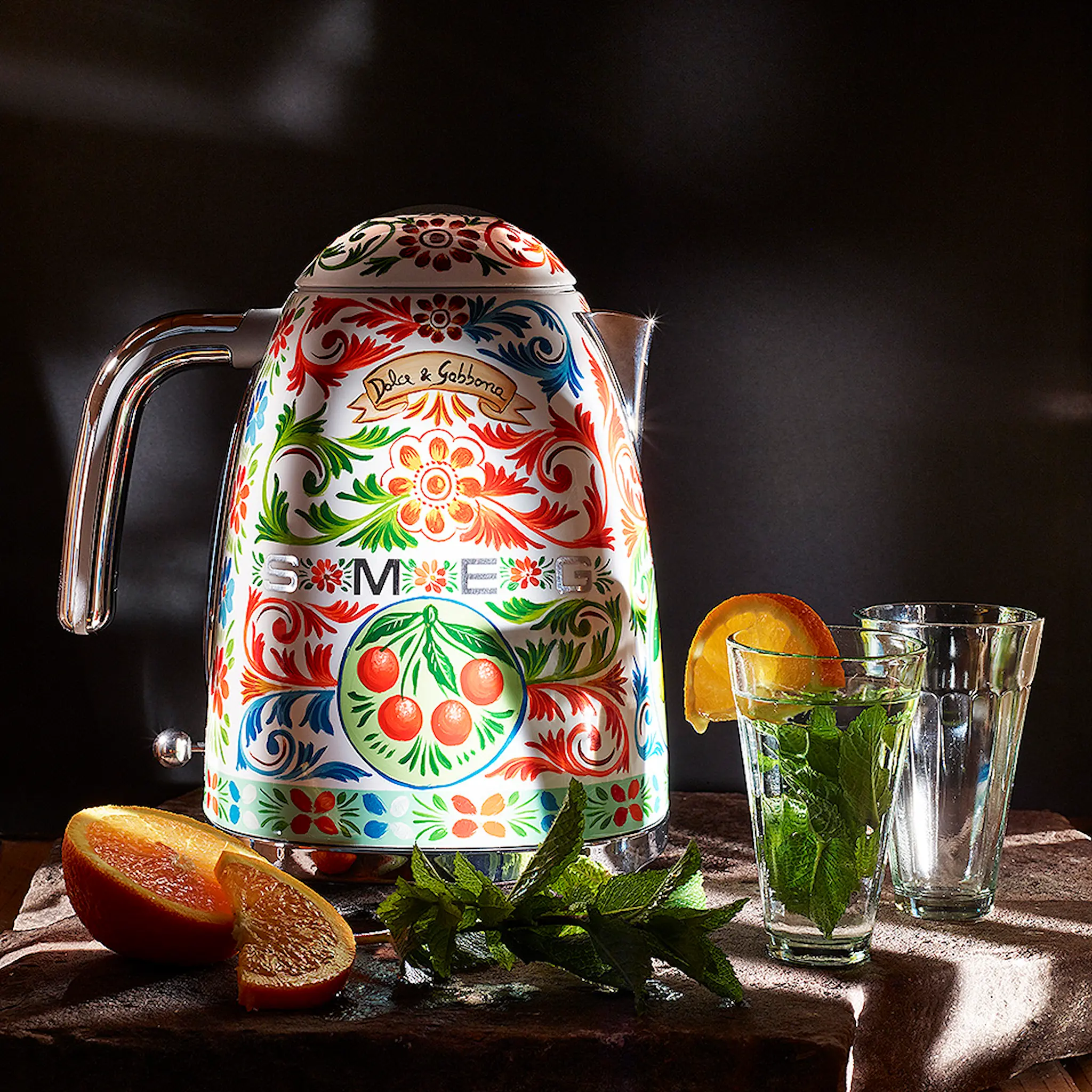 Smeg Smeg Vattenkokare KLF03 1,7 L Dolce & Gabbana