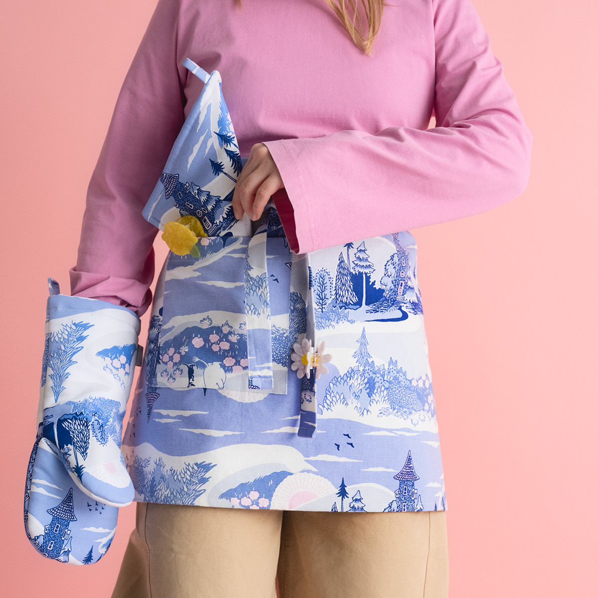 Moomin Arabia Mummi forkle 48x67 cm Endelig hjemme