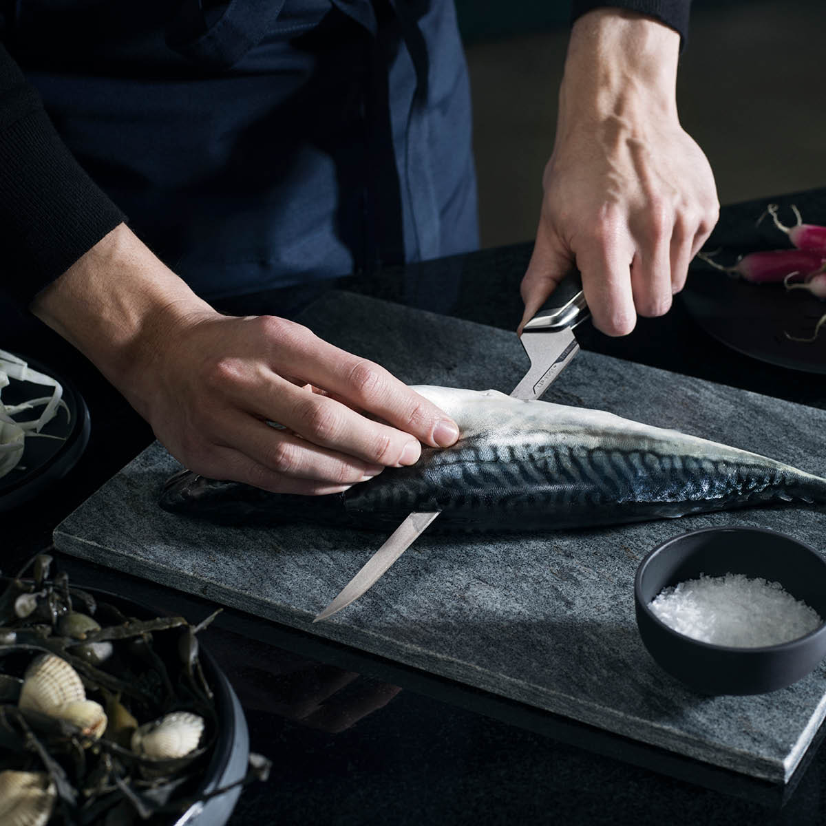 Fiskars Taiten Fileerausveitsi 21 cm