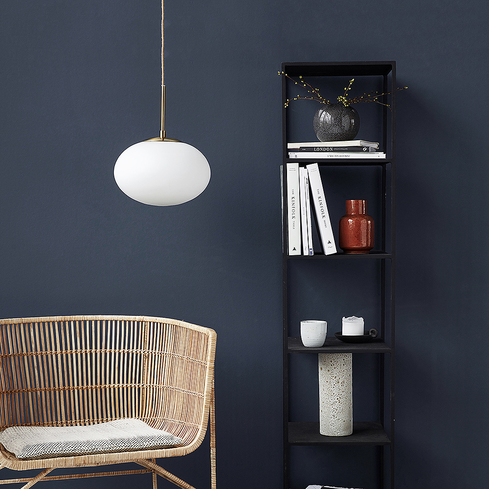 House Doctor Molecular taklampe hvit glass/messing