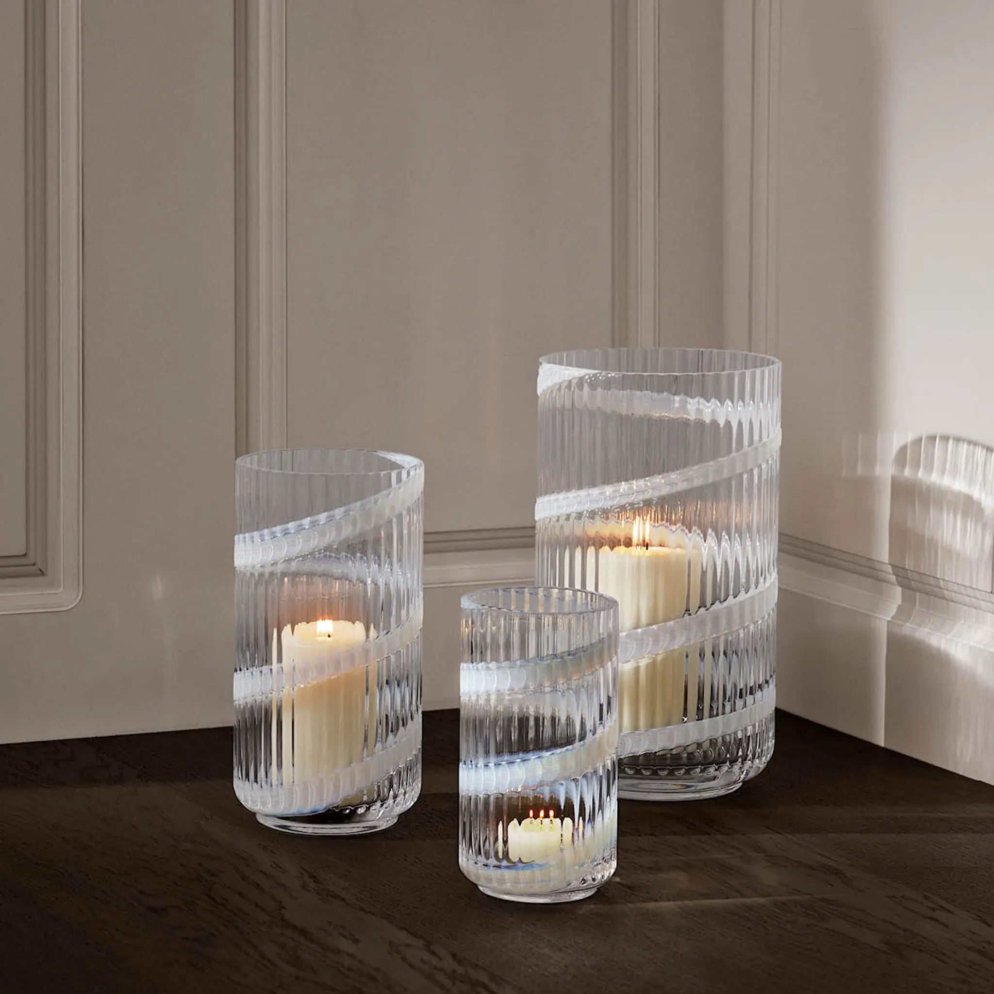 Lyngby Porcelæn Vas munblåst glas 15,5 cm swirl white