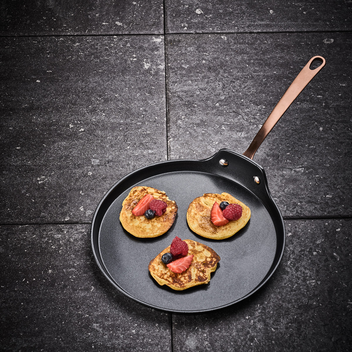 Modern House Black Copper pannkakspanna 26 cm svart/koppar