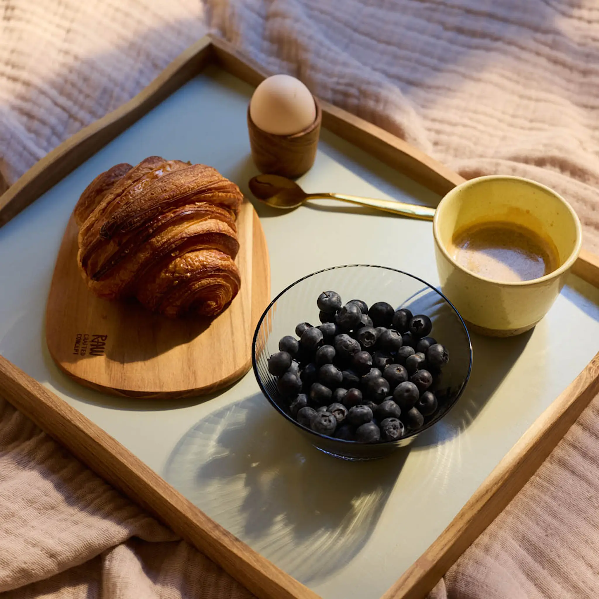 Aida RAW Teak vendbart brett 38 cm