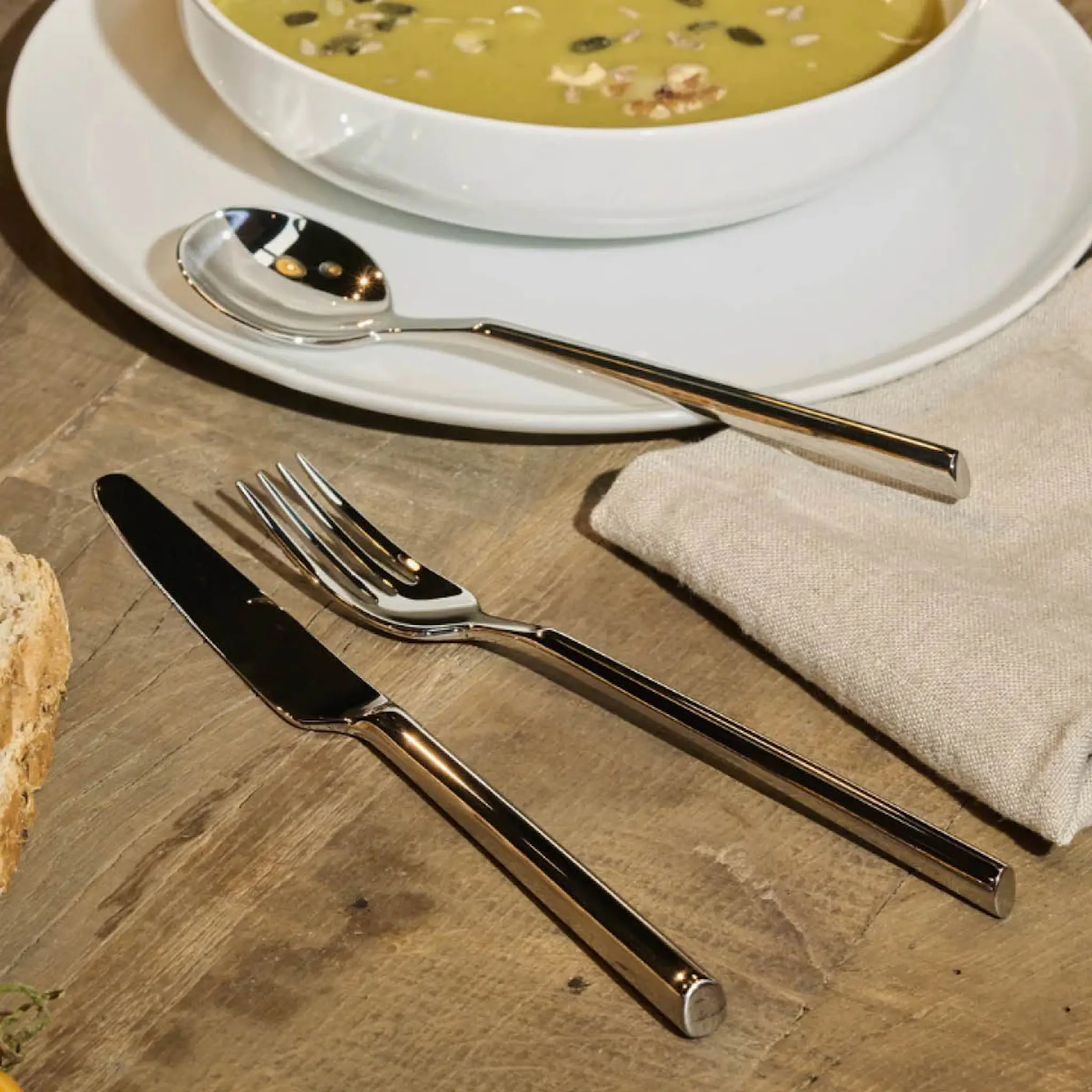 Alessi Clivo bestickset 24 delar blankt stål