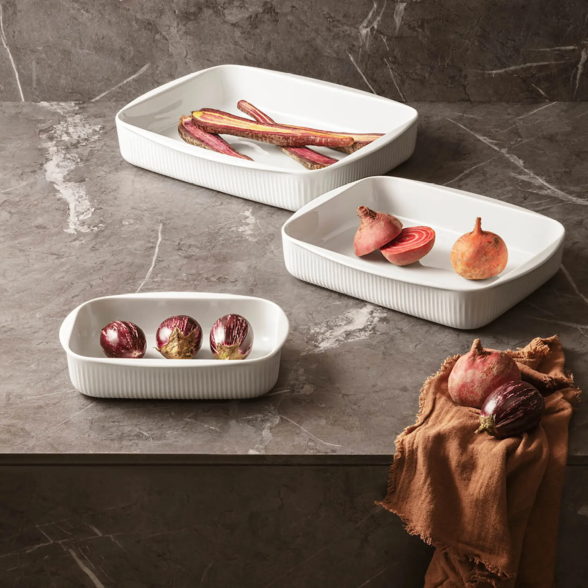 Eva Trio Eva Trio Legio Nova Ungsform 30x24 cm