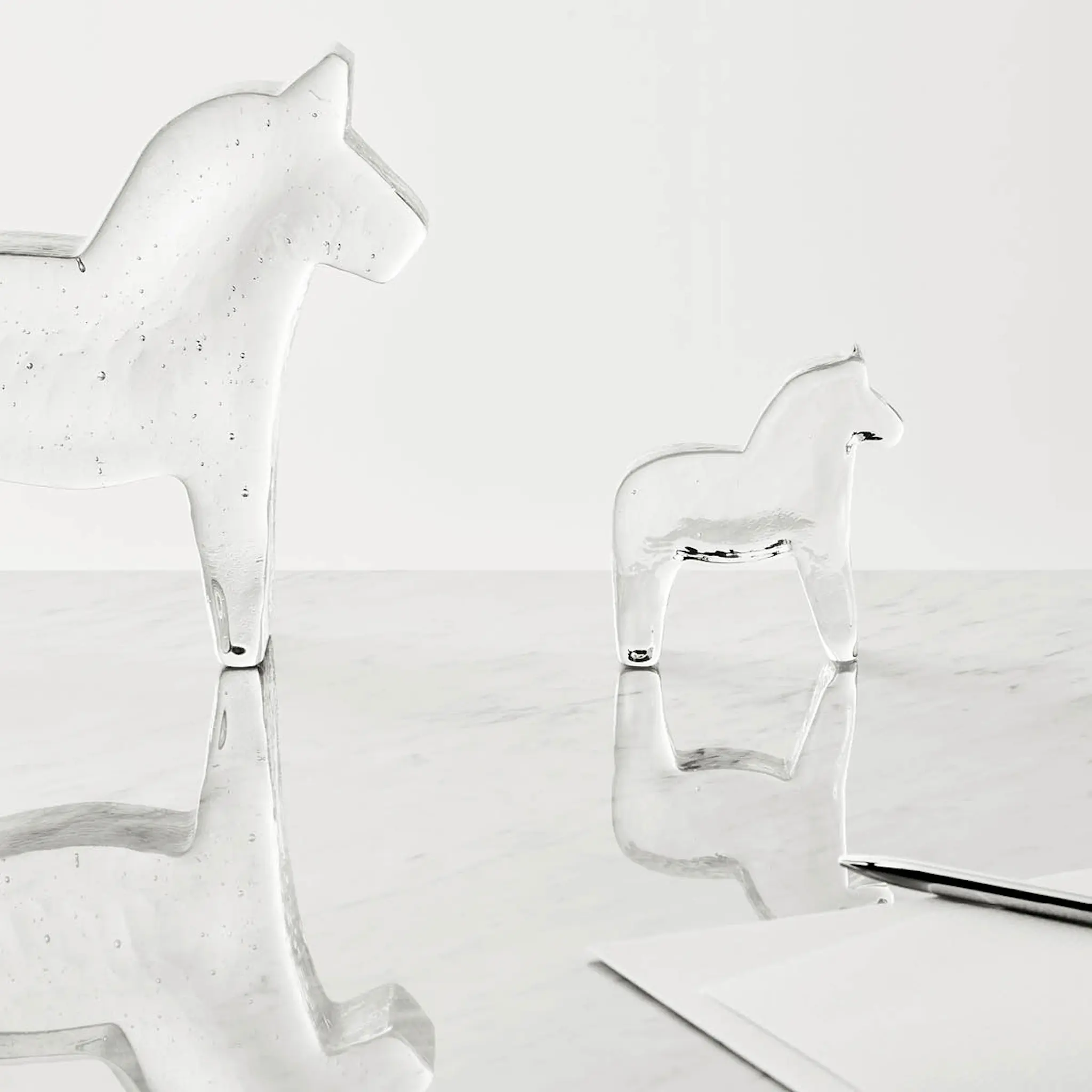 Kosta Boda Kosta Koriste Hevonen 20 cm Kirkas