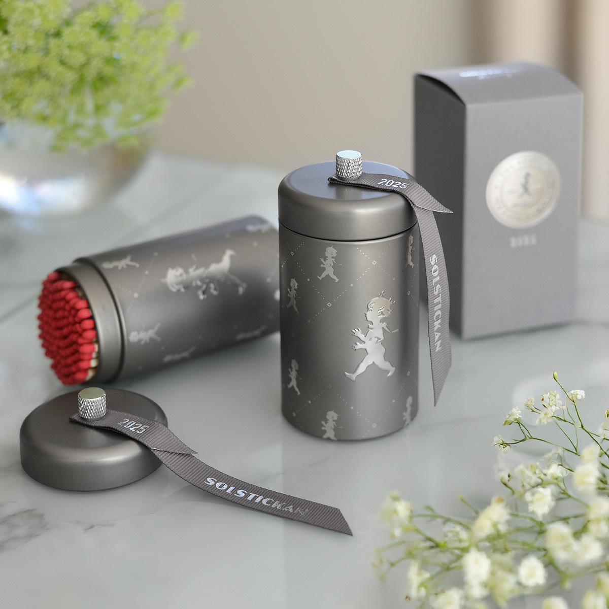 SOLSTICKAN Tulitikkupurkki 2025 10 cm 100 kpl Hopea