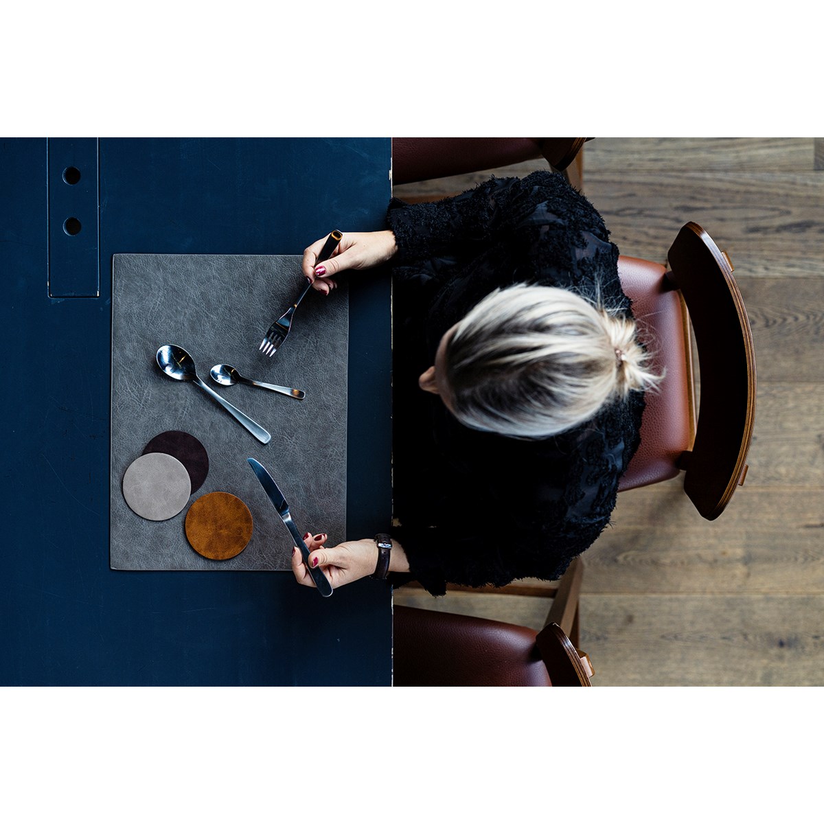 Ziczac Tuscan glassbrikke 9,5 cm valnøtt