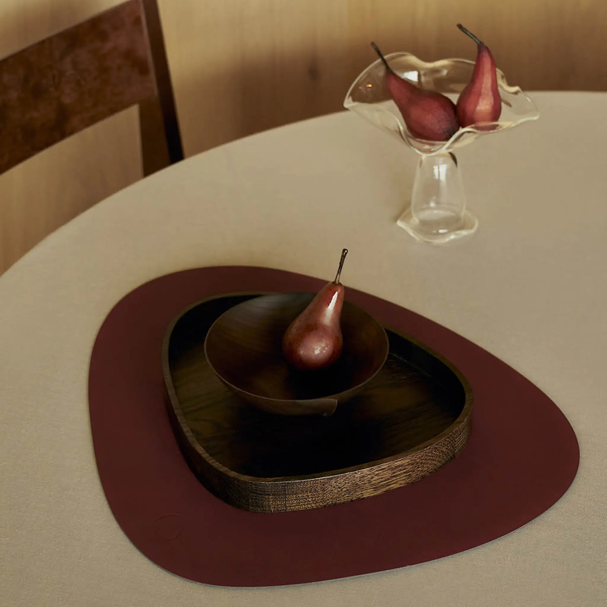LIND DNA Nupo Curve pöytätabletti 37x44 cm Burgundy