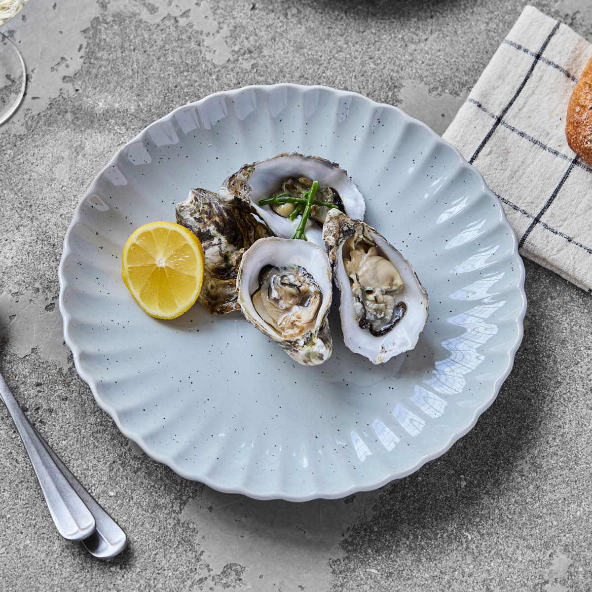 House Doctor Scallop tallrik 26 cm ljusblå