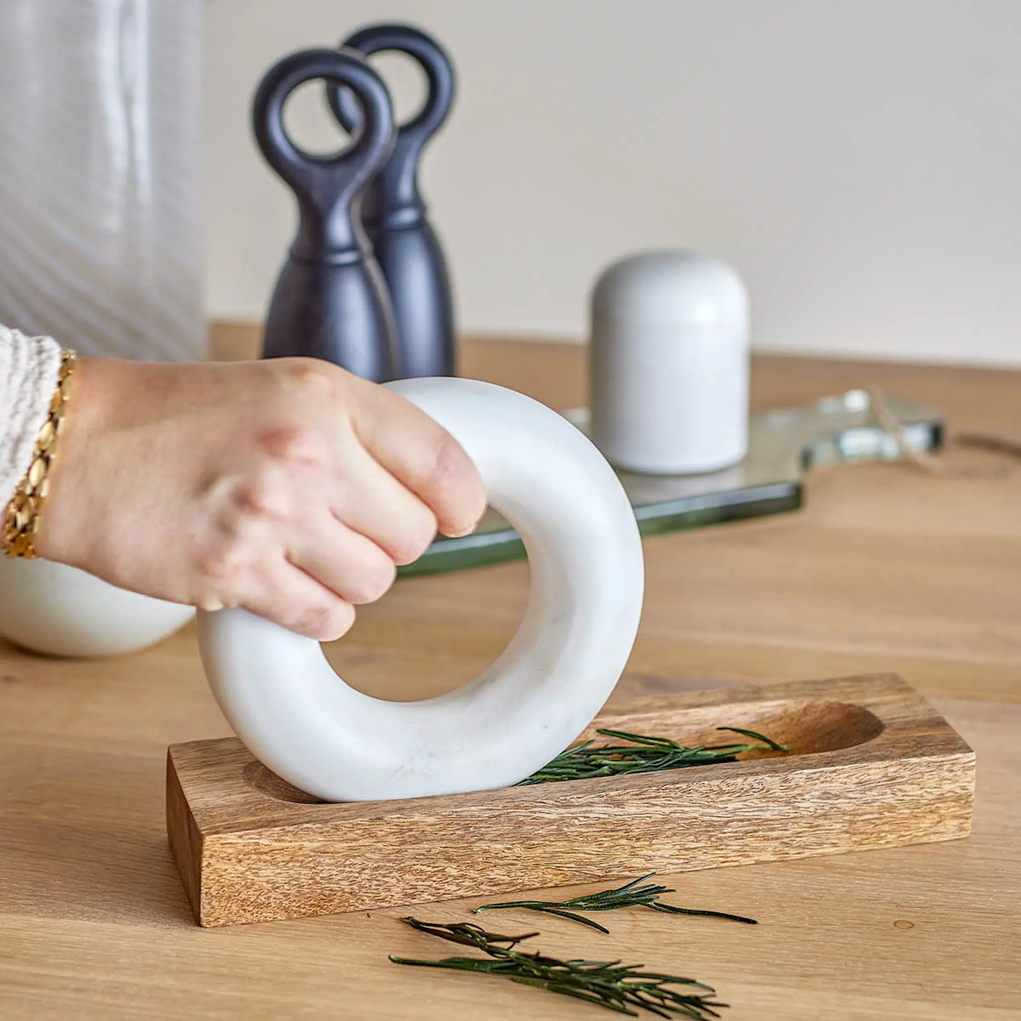 Bloomingville Mortel med stöt Manuella 2-pack 28x17x7 cm mangoträ/marmor