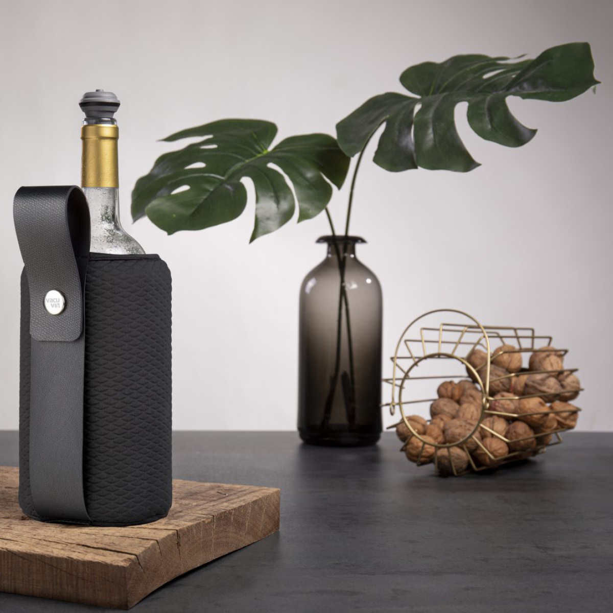 Vacu Vin Flexible vinkjøler med håndtak artico svart