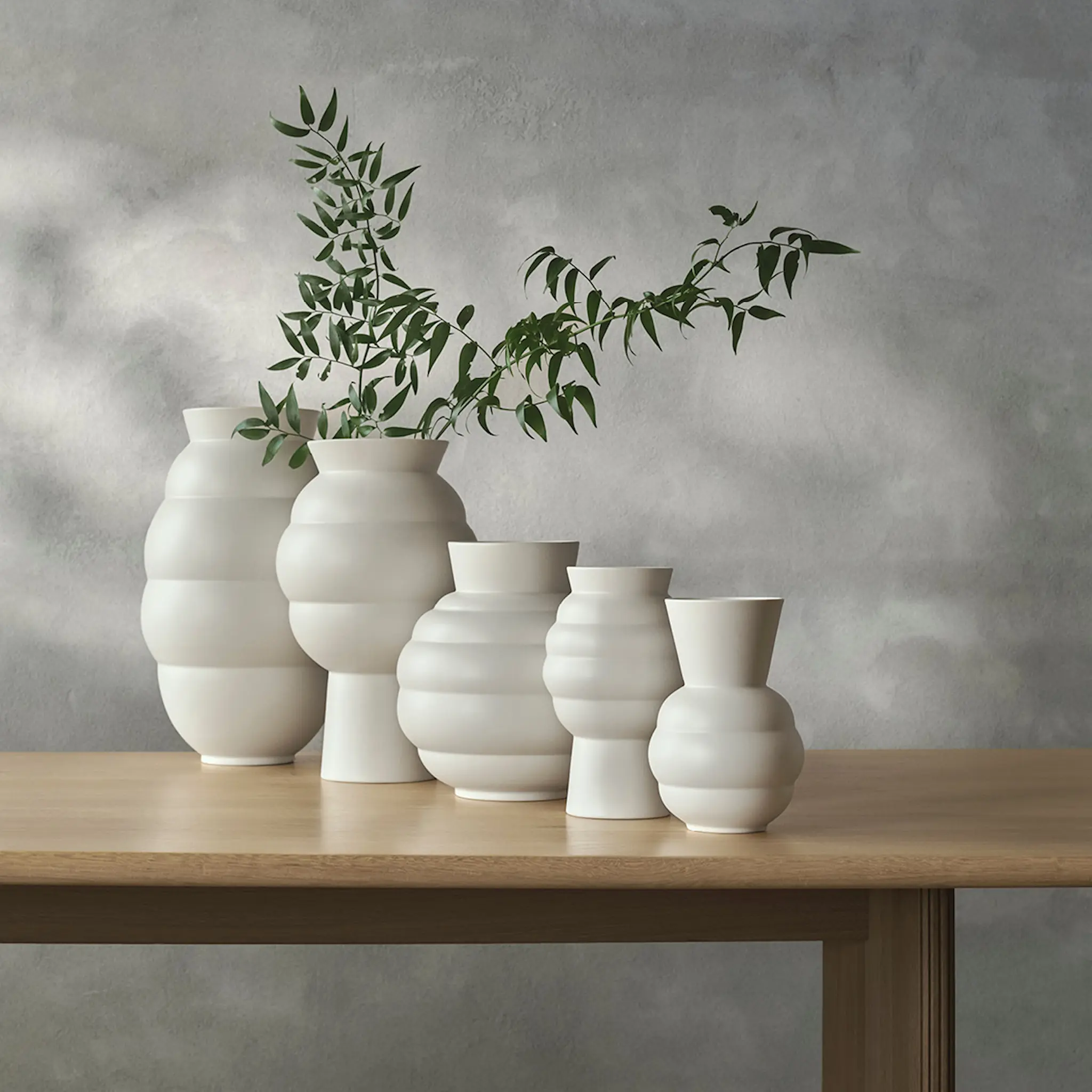 Knabstrup Keramik Tortus Archie No.3 vas 26,5 cm vit