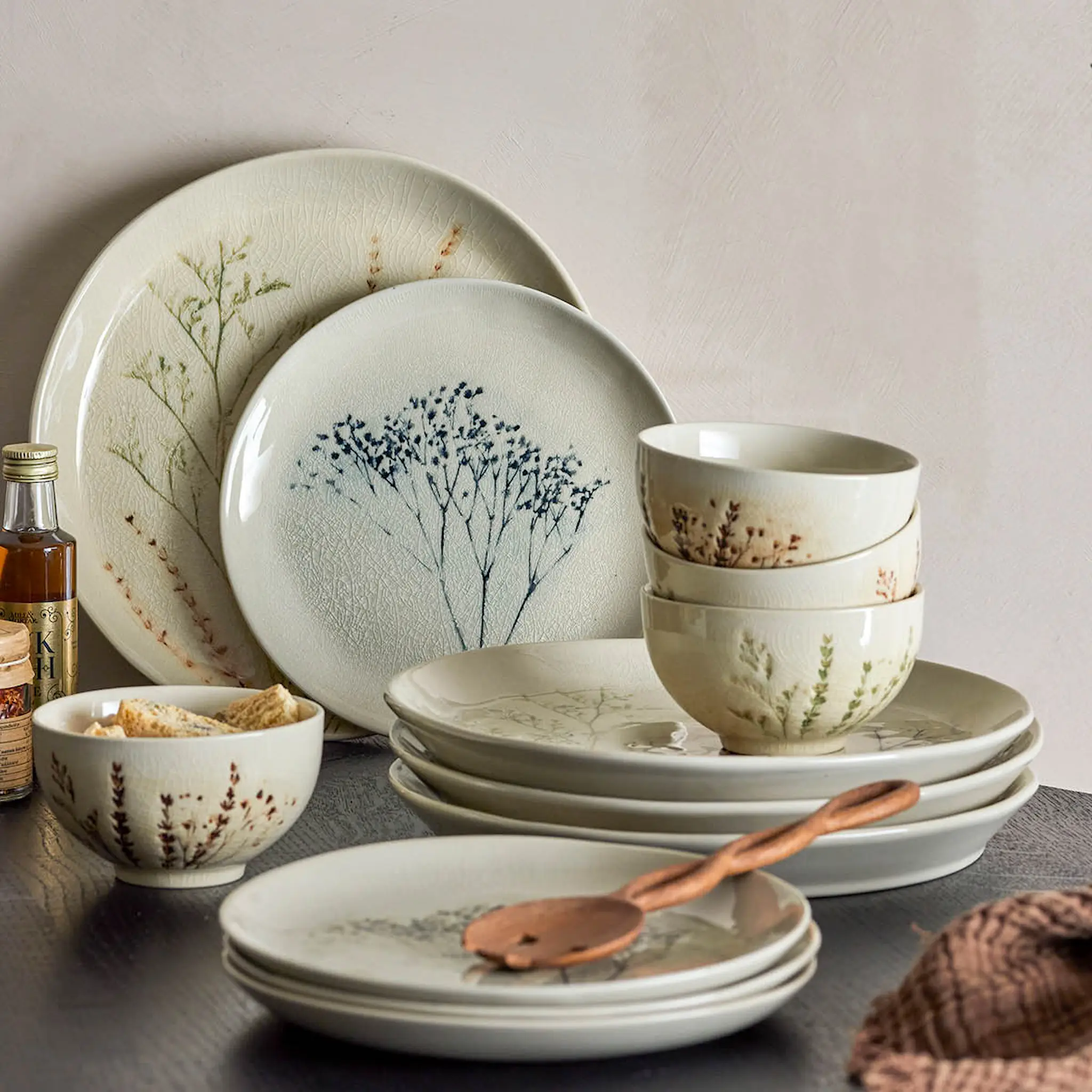 Bloomingville Bea Astiasto 12 osaa Beige