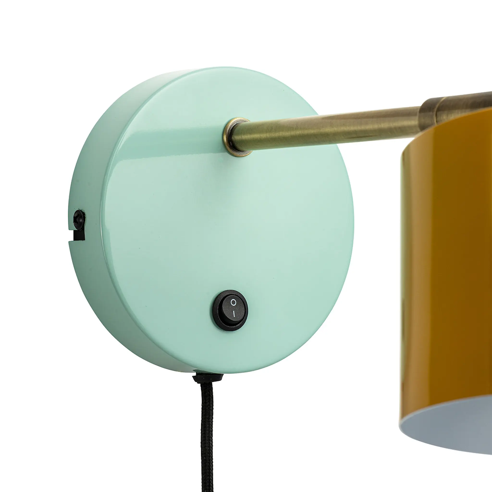 Dyberg Larsen Ocean vägglampa 11,5 cm beige/mässing