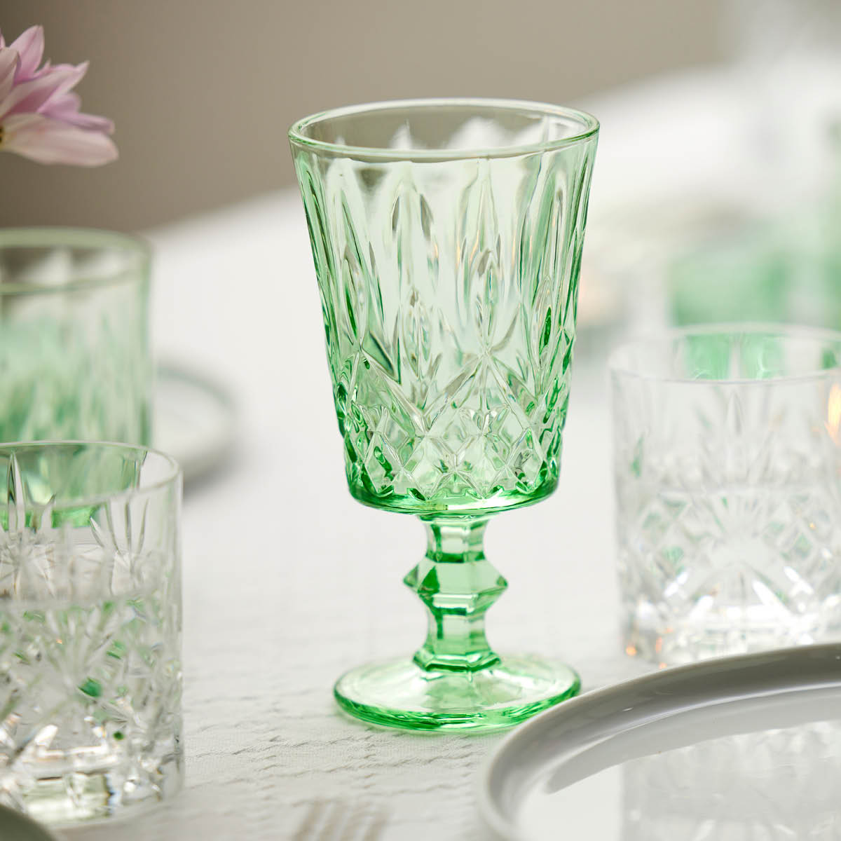 Lyngby Glas Sorrento vinglass 29 cl 4 stk grønn