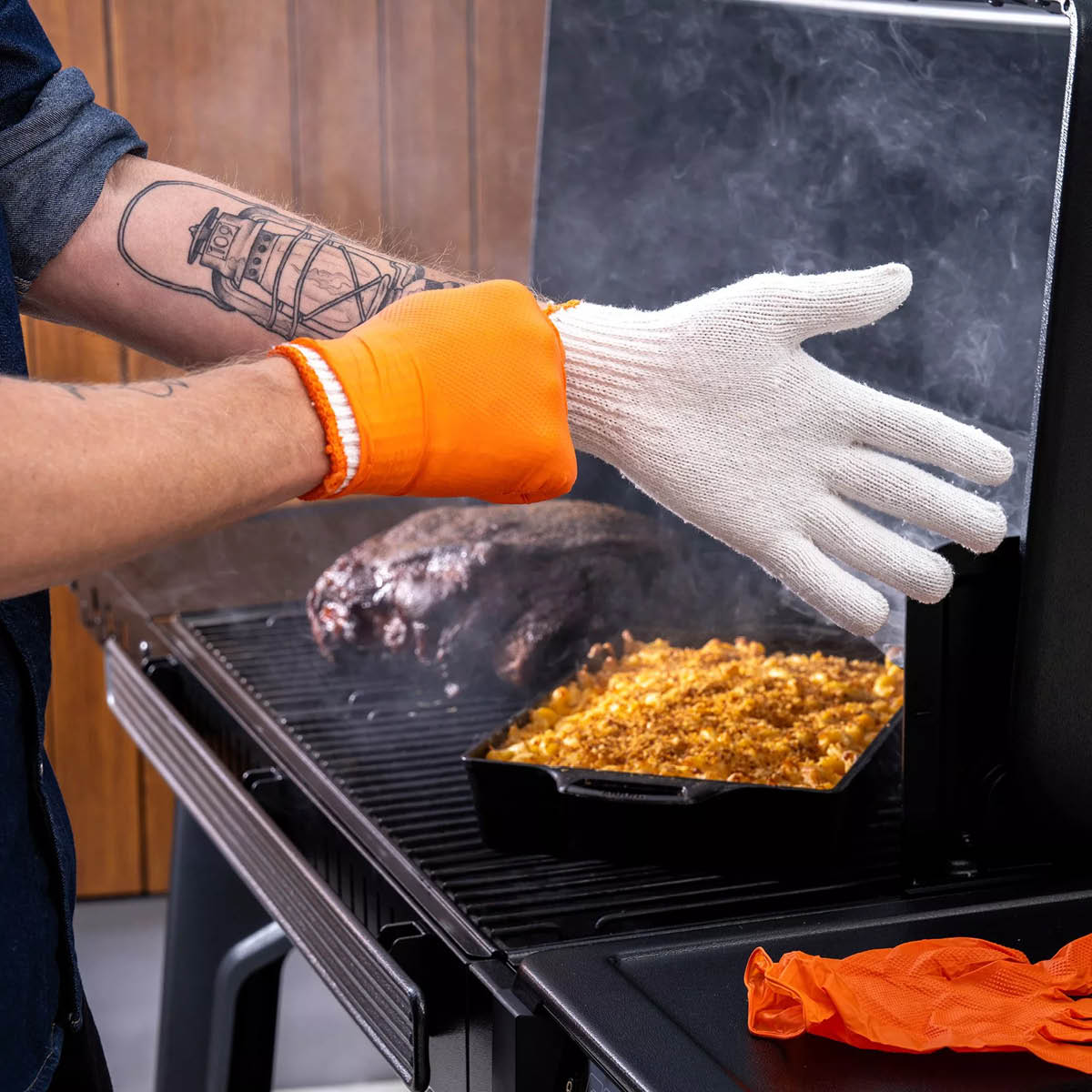 Traeger Handsksats 25 par nitrilhandskar + 1 bomullshandske