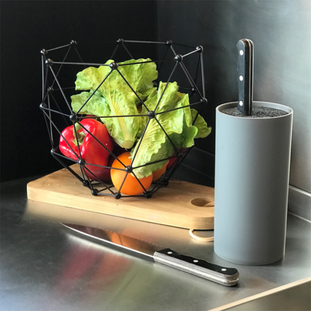 Diverse Knivblock med strån Grå