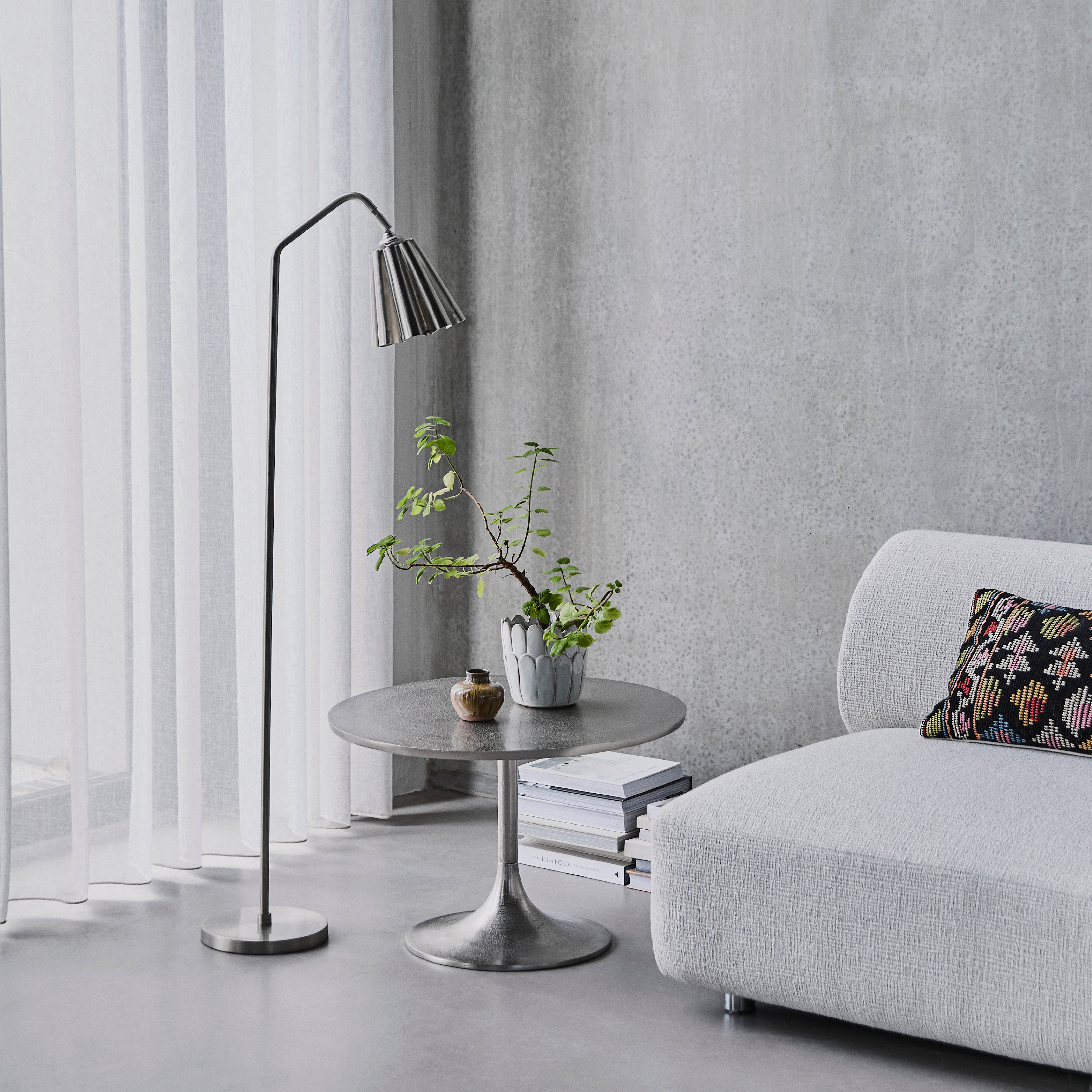 House Doctor Flola lampeskjerm 16 cm børstet sølvfinish