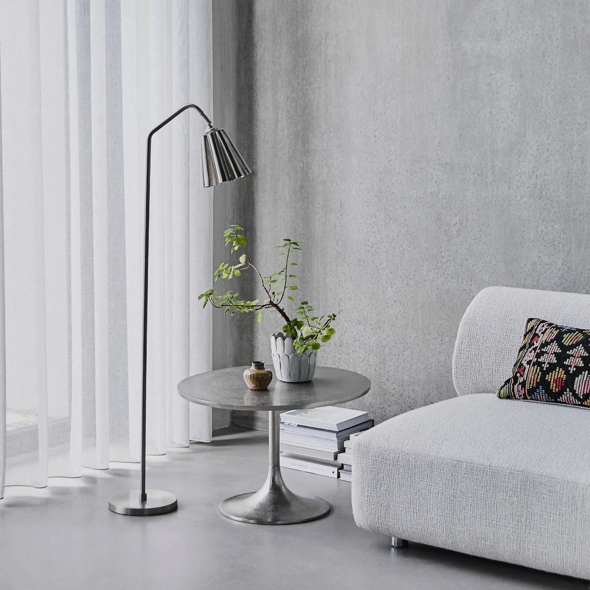 House Doctor Flola lampeskjerm 16 cm børstet sølvfinish