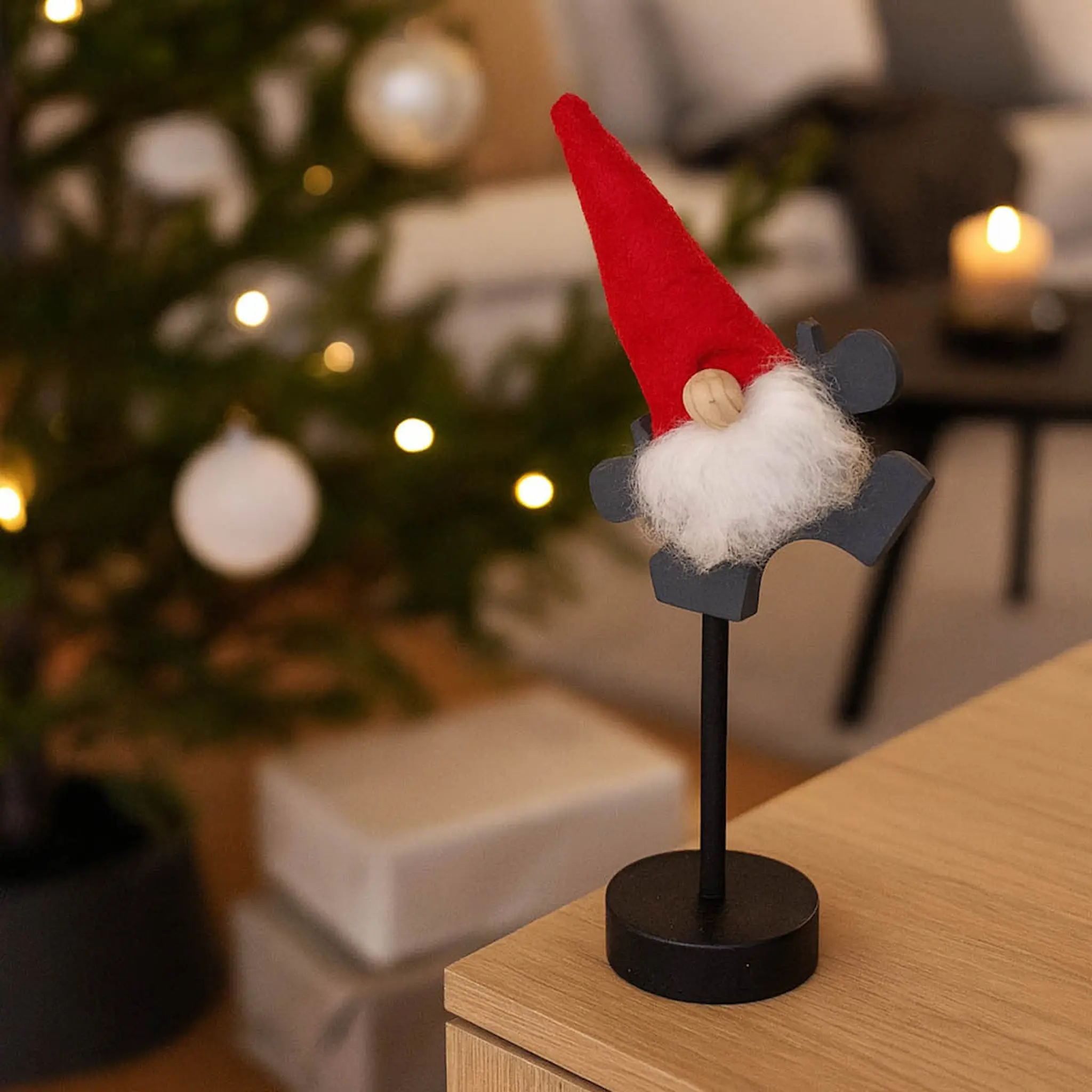 Rotor Design Tomte på pinne 26 cm svart/röd/grå