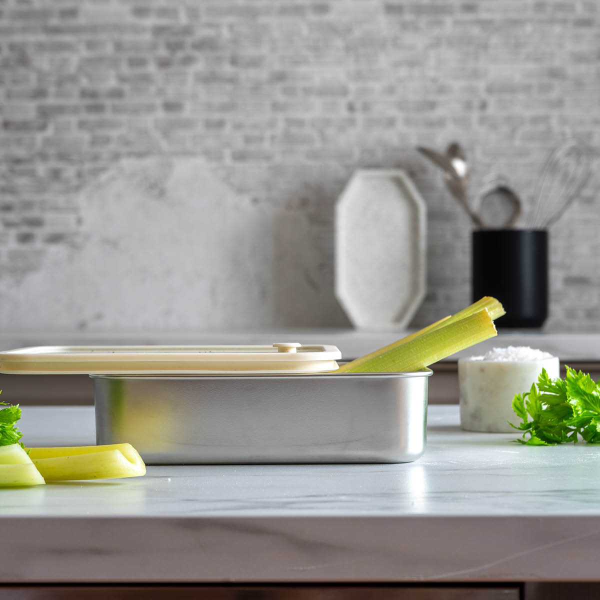 Modern House Smart Seal förvaringsburk 1,2 L stål/beige