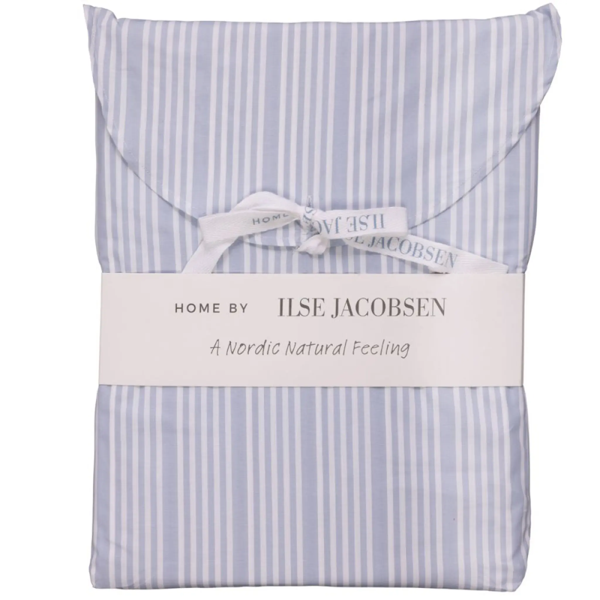 Home by Ilse Jacobsen Bedding Collection bäddset 140x200 cm + 63x60 cm powder blue stripes