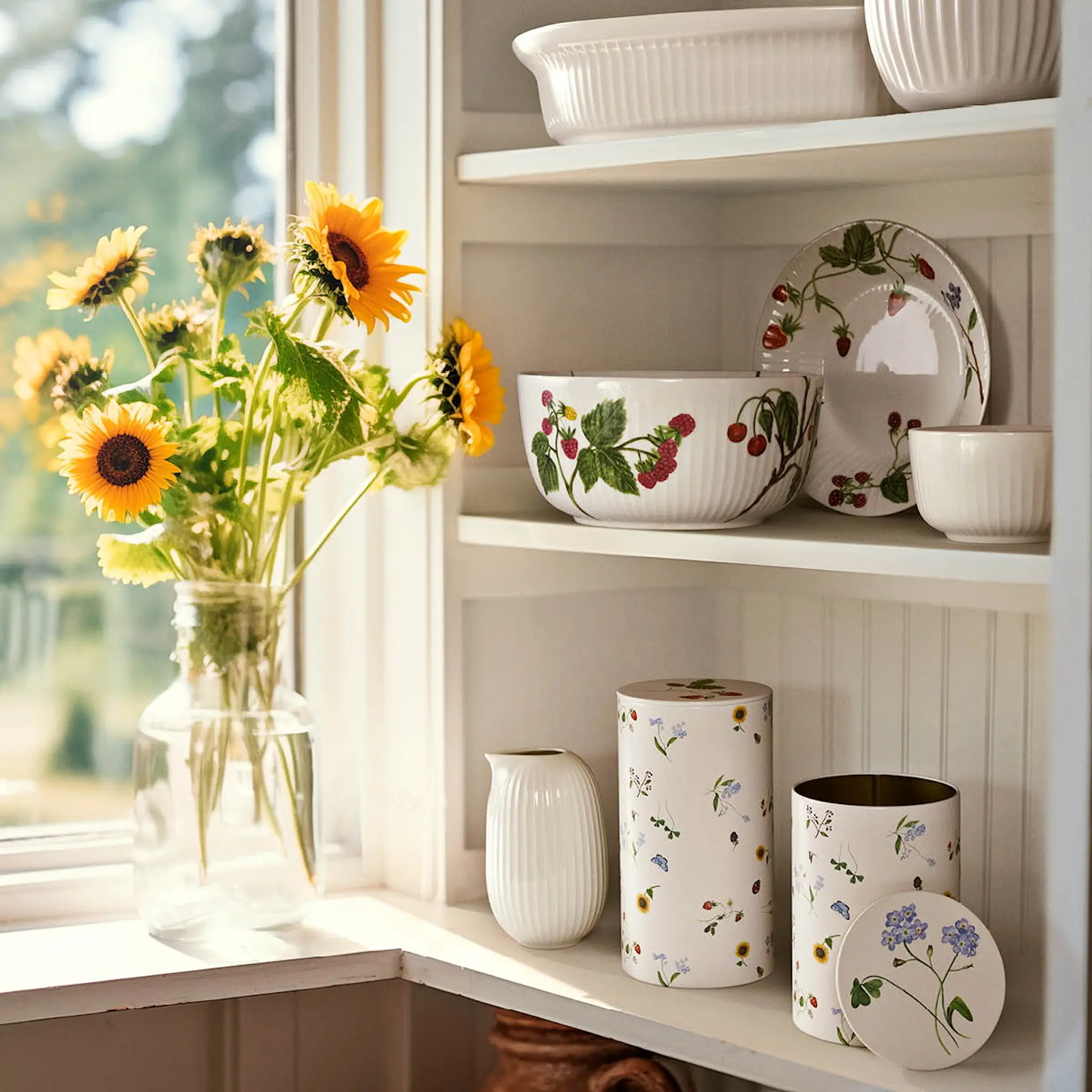 Kähler Hammershøi Summer djup tallrik 21 cm summer berries