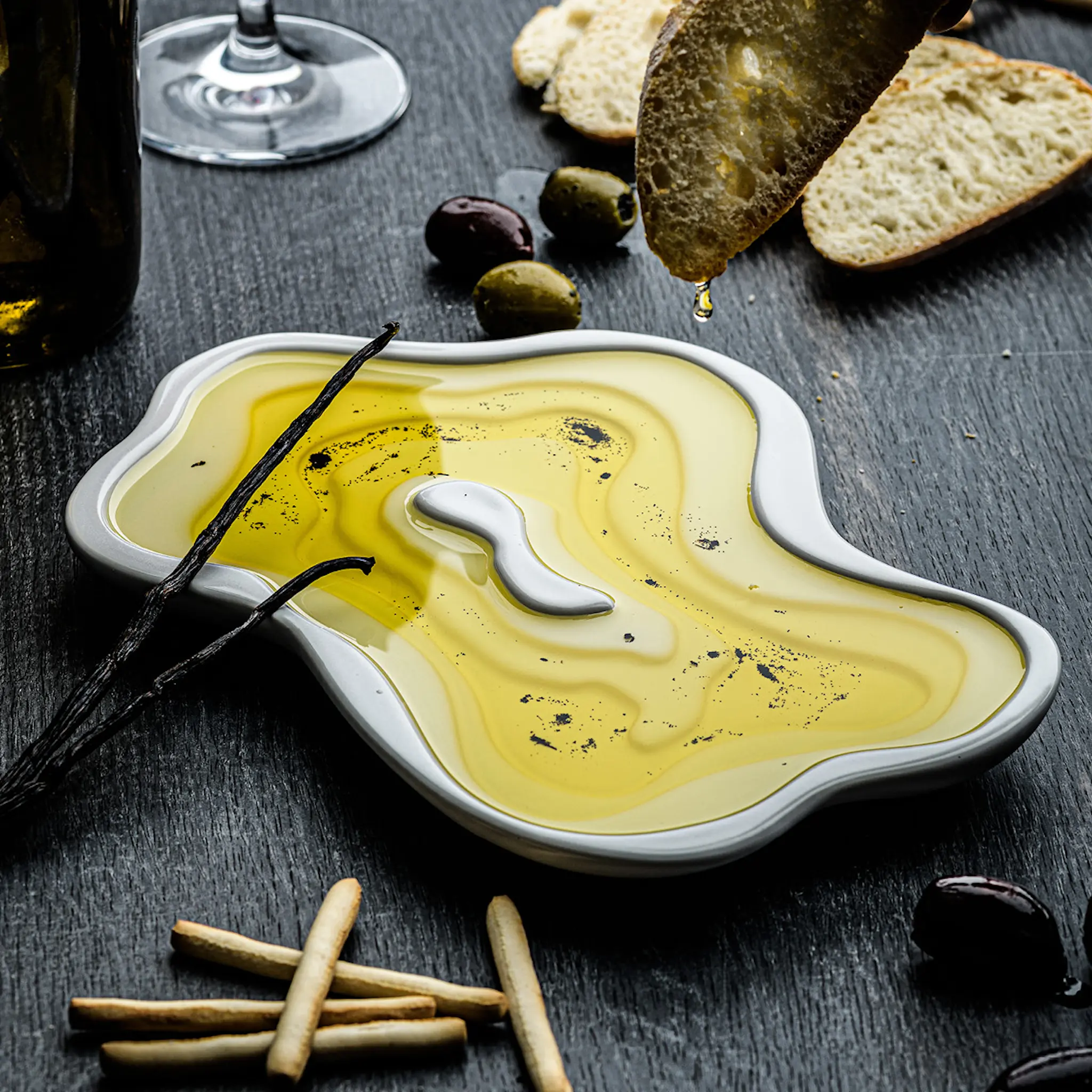 Style De Vie Skål för Oliveolja 22 cm vit