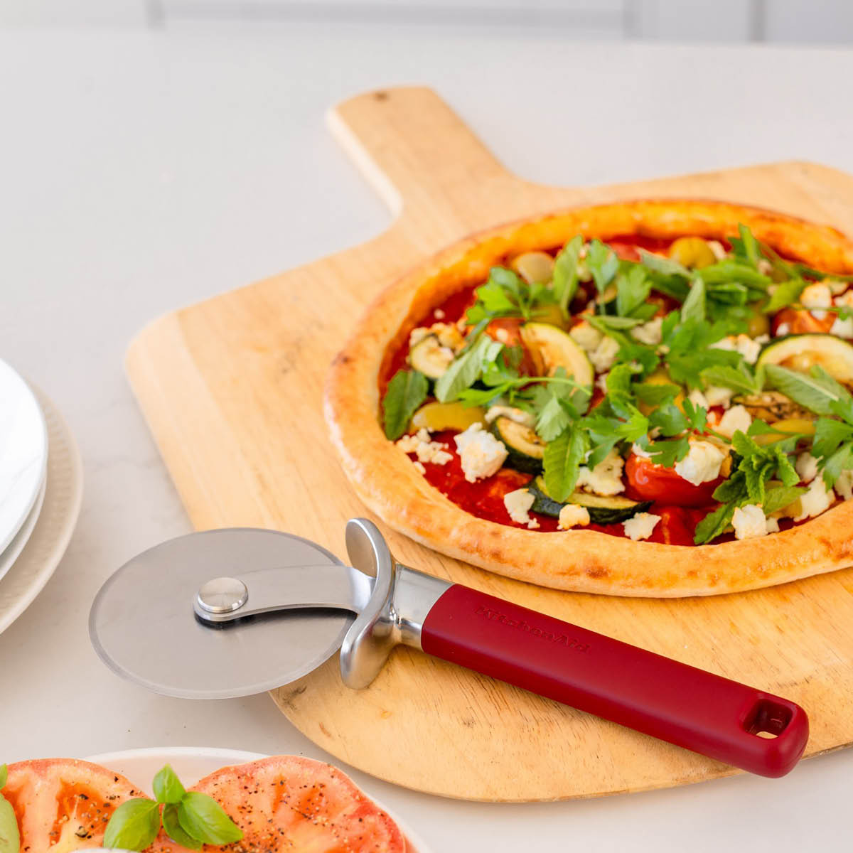 KitchenAid KitchenAid Classic pizzaskärare 24 cm empire red