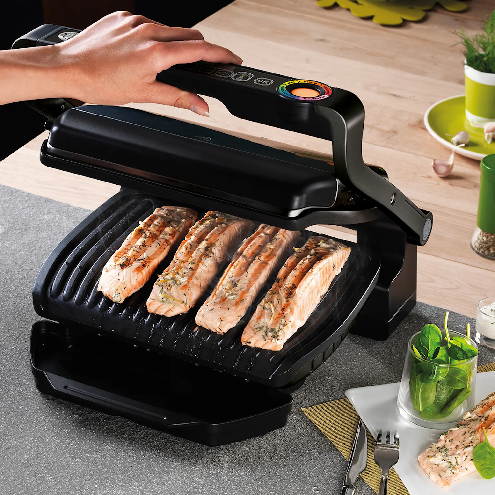 OBH Nordica OptiGrill+ Bordsgrill med bricka Svart