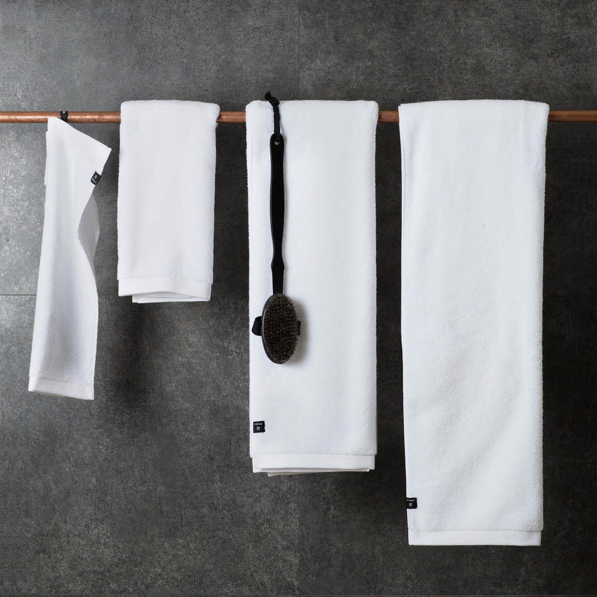 Himla Maxime handduk frotté 50x70 cm white