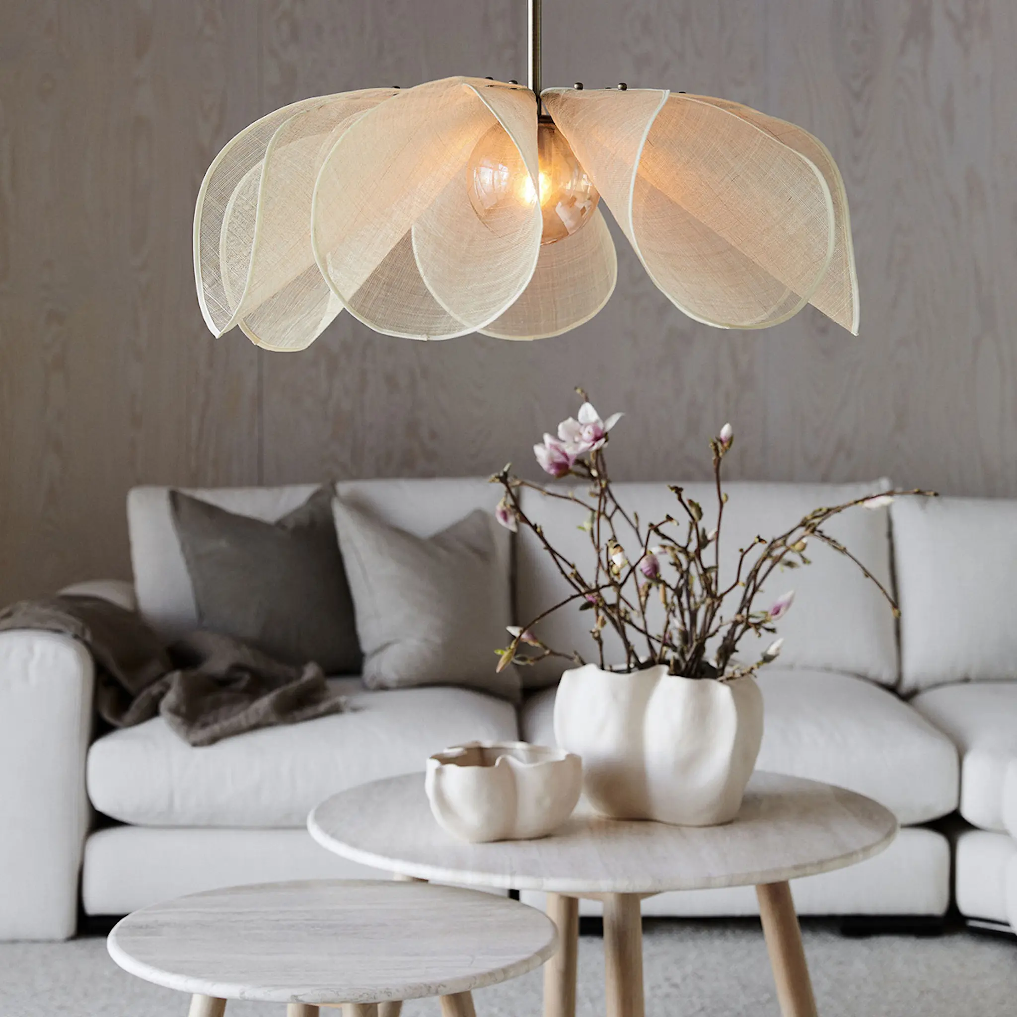 Markslöjd Styrka taklampa 75 cm beige
