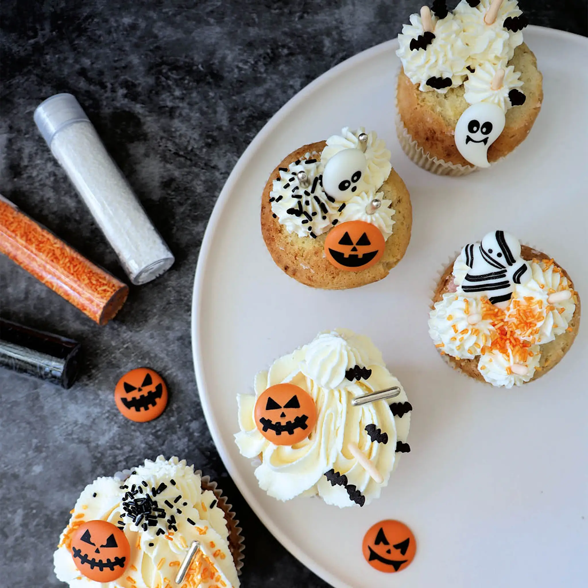ScrapCooking Halloween ätbara tårtdekorationer 9-pack orange/vit