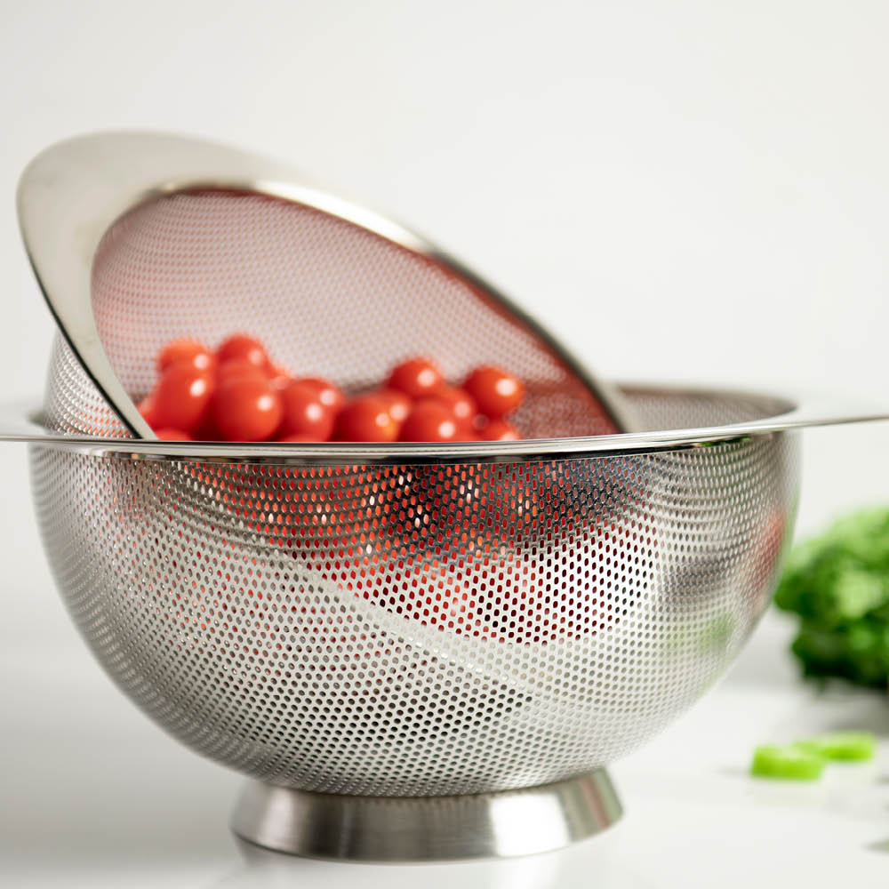 Modern House Chief durkslag med fot 22,5 cm borstat