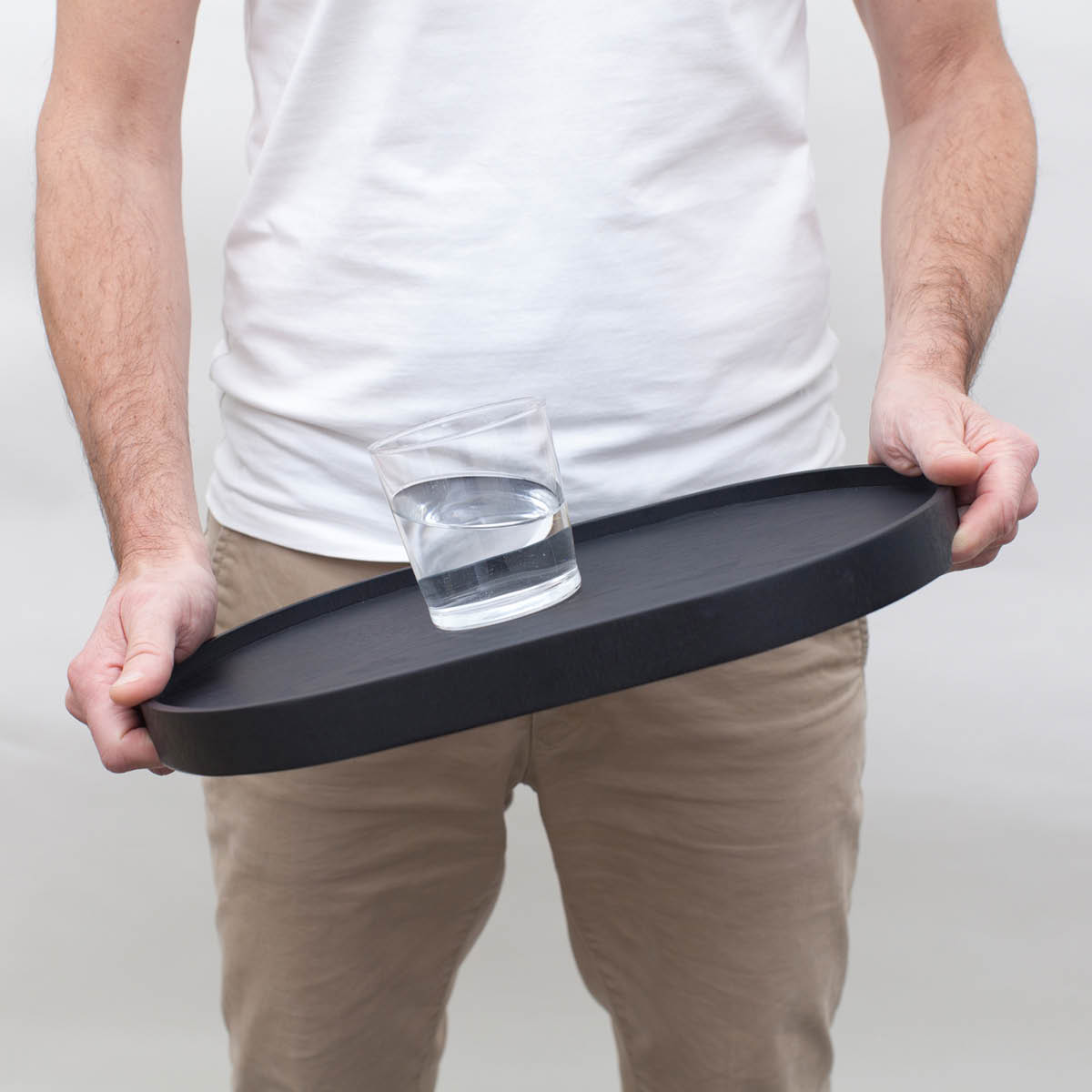 Bosign CurveLine serveringsbrett anti-slip 39x26 cm svart