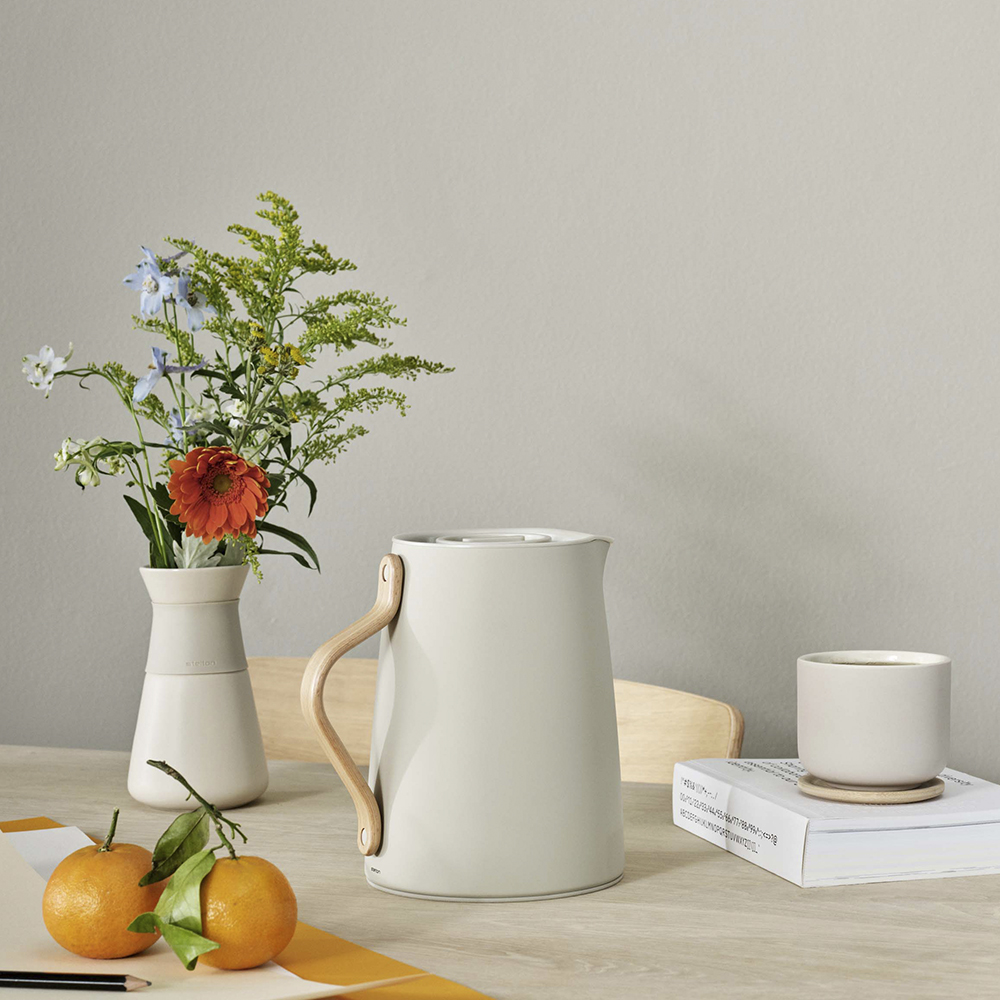 Stelton Danish Modern Emma Termoskannu 1 L Hiekka