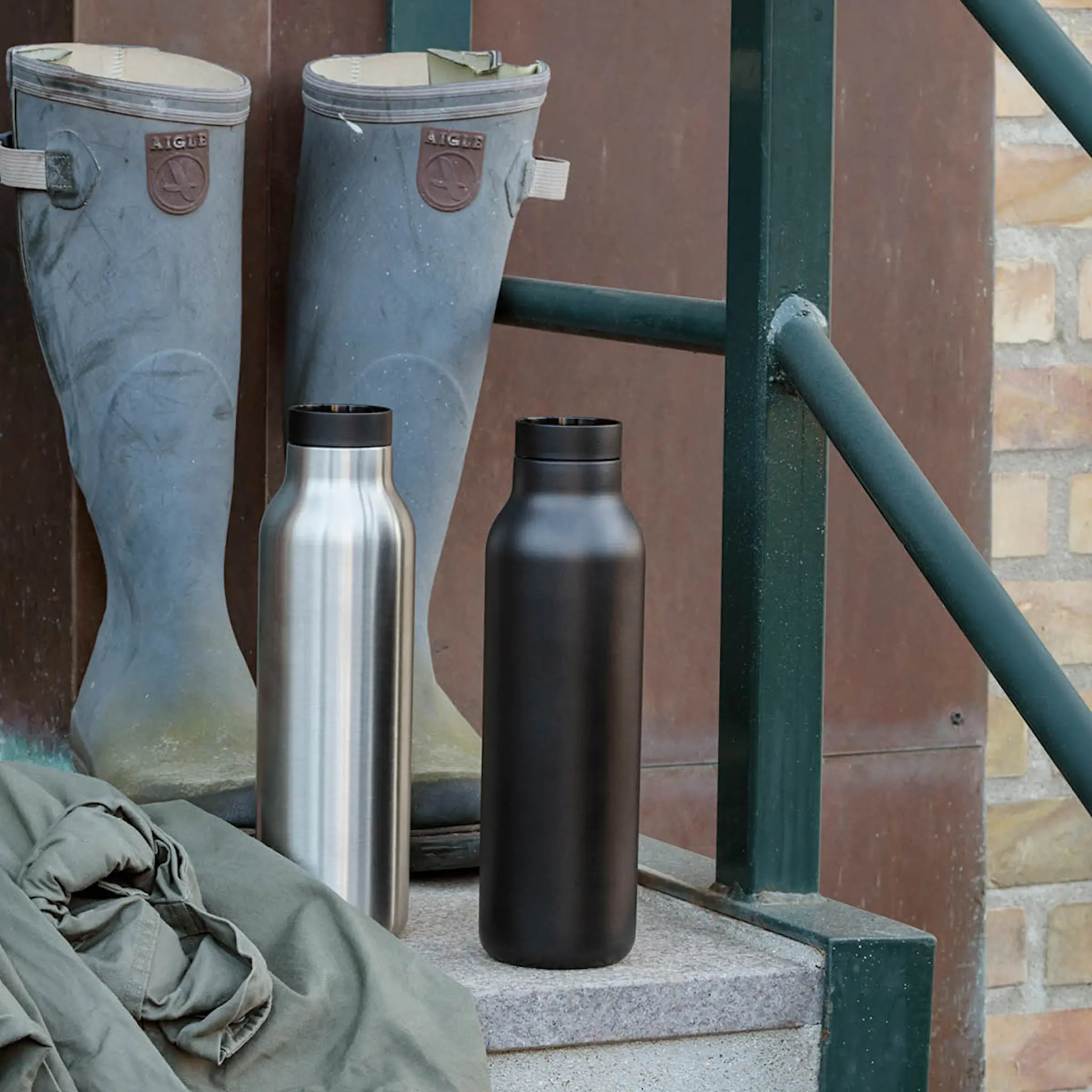 Eva Solo To Go Urban Termospullo 0,7 L Musta/Teräs