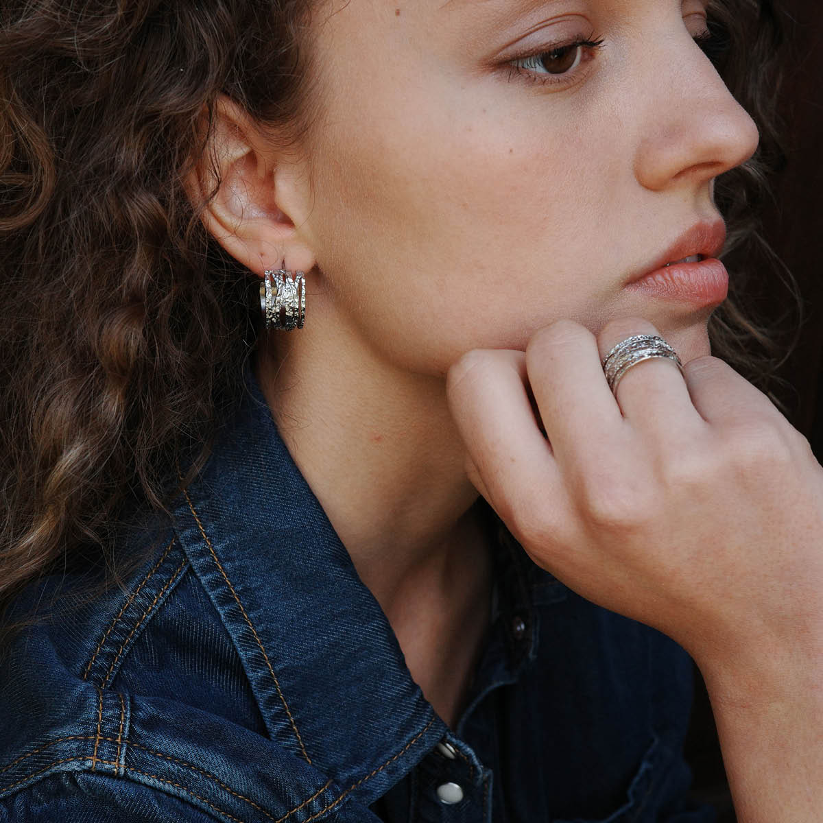 A&C Oslo AS Steel - Satin brede øreringer sølv