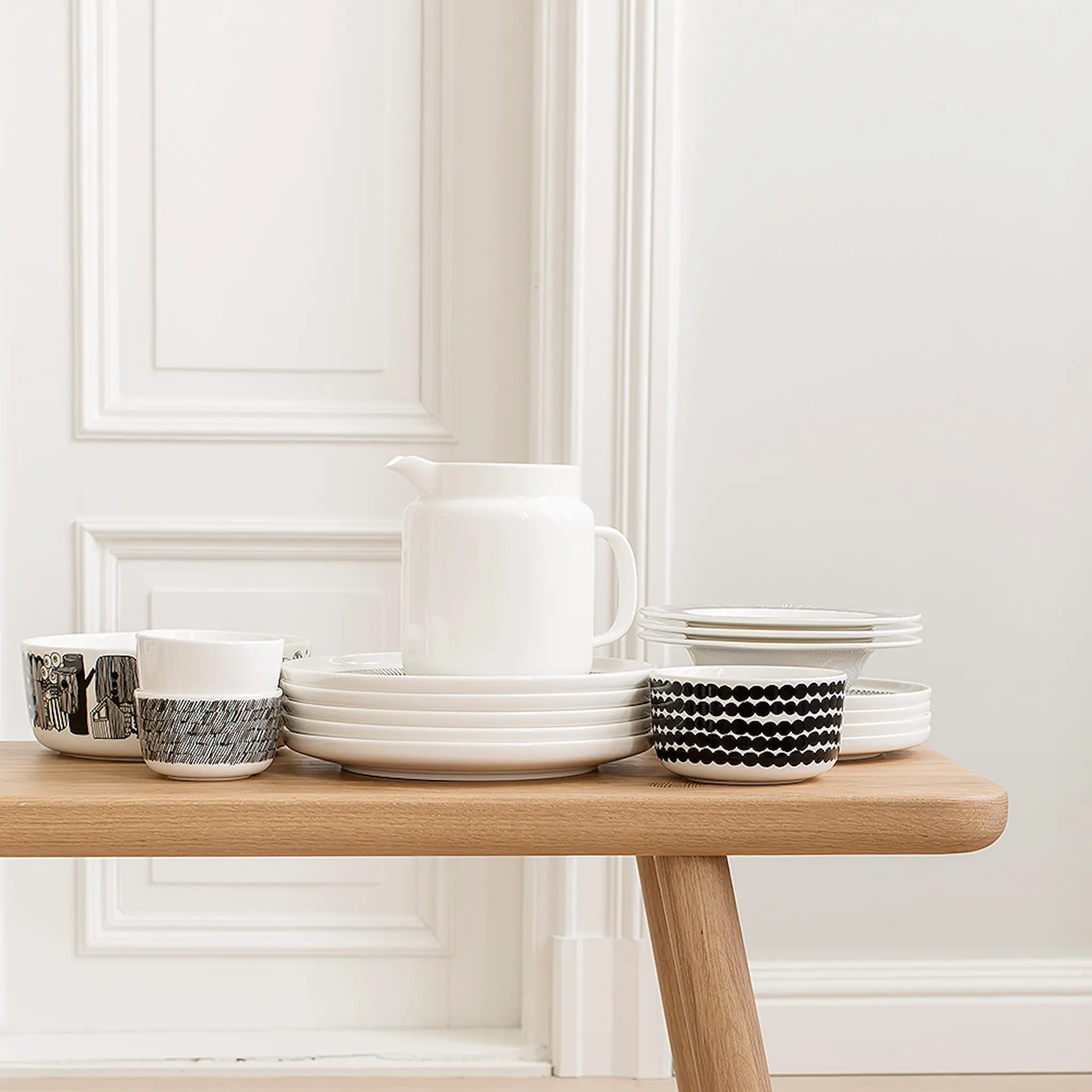 Marimekko Räsymatto Skål Svart stor prick 50 cl
