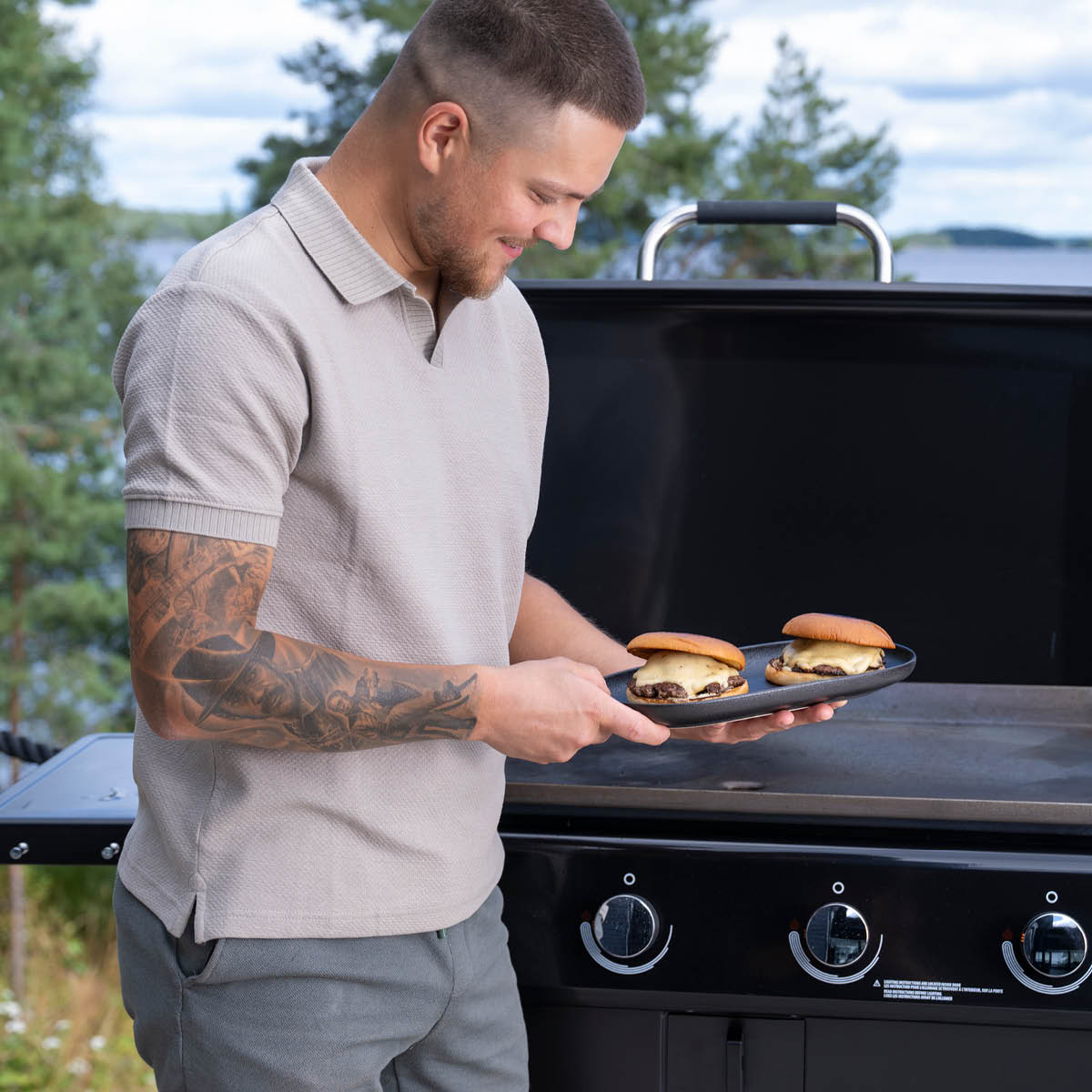 Mustang Gasolgrill 4 brännare