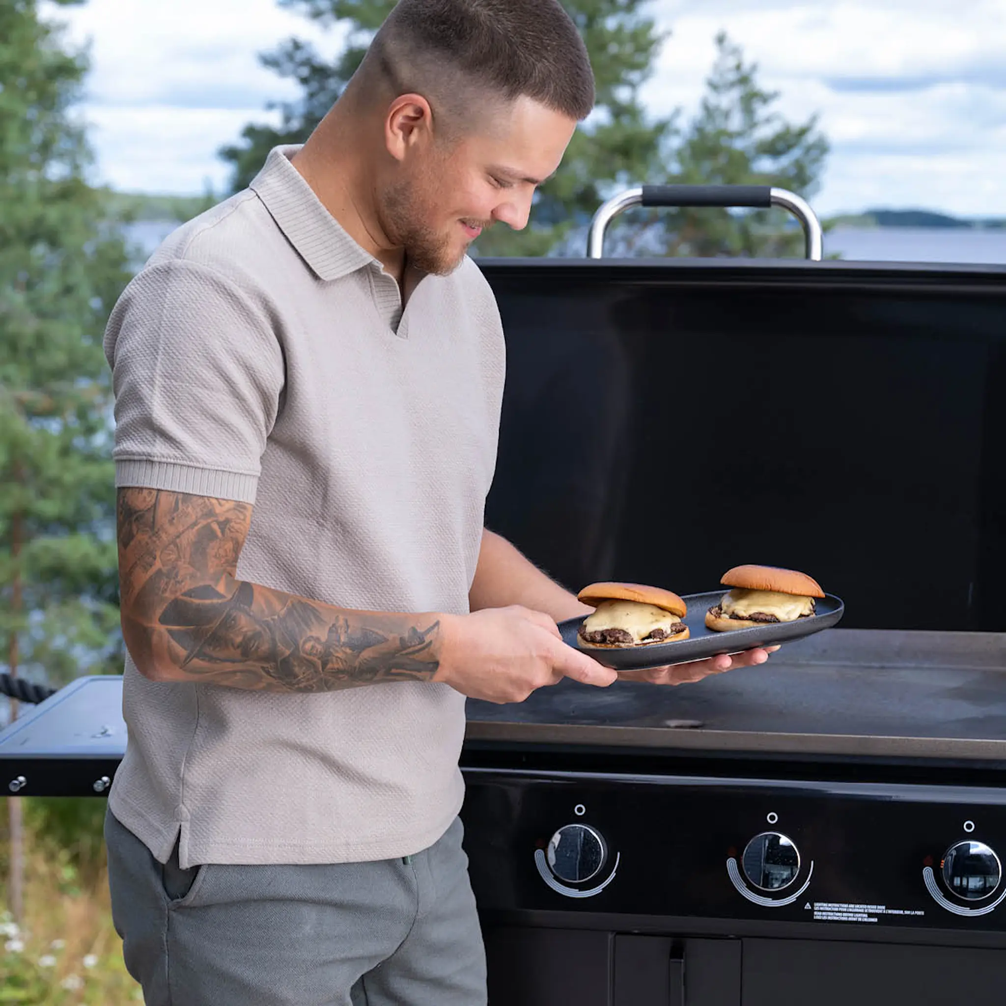 Mustang Gasolgrill 4 brännare