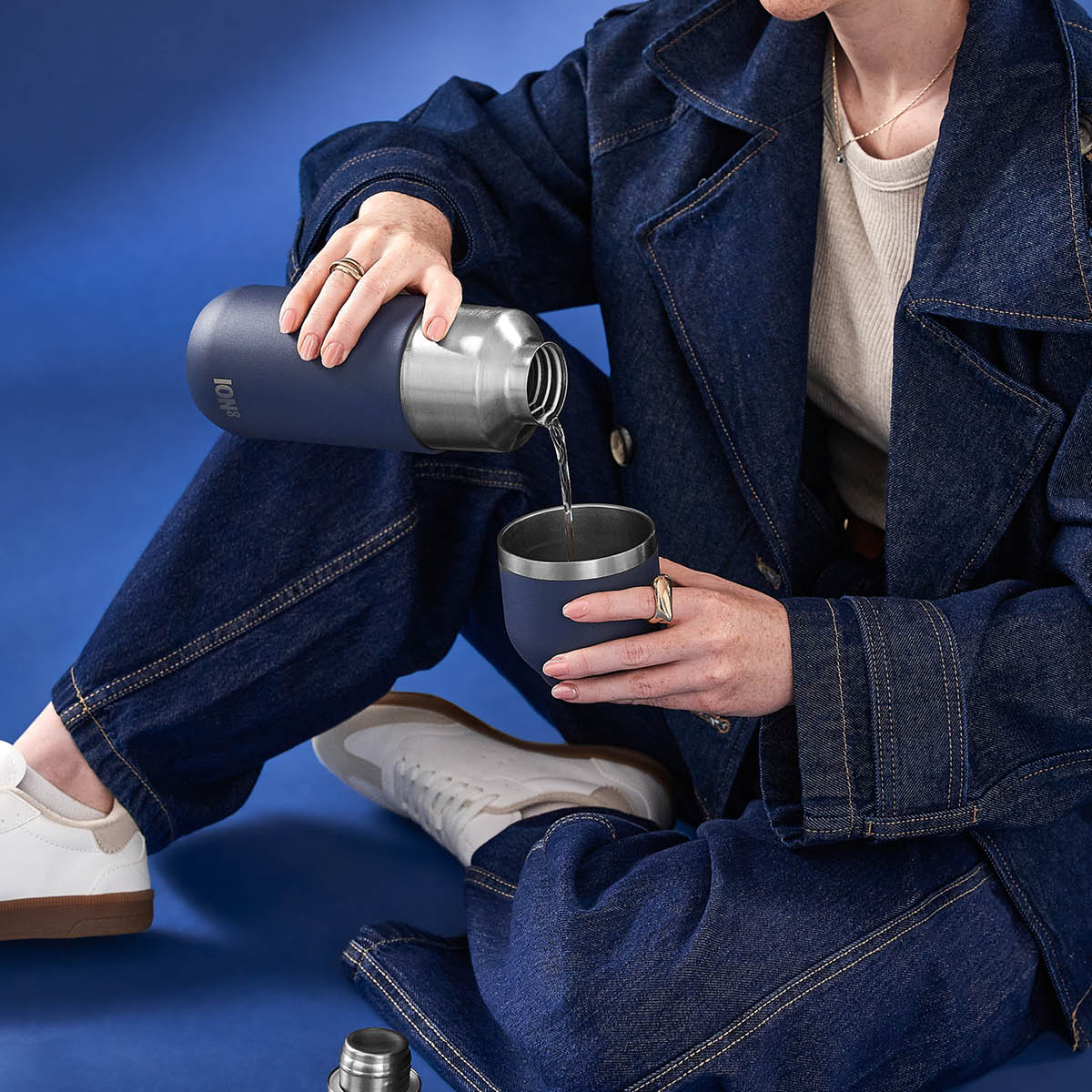 ION8 Luma termosflaska med kopp 0,7 L ash navy