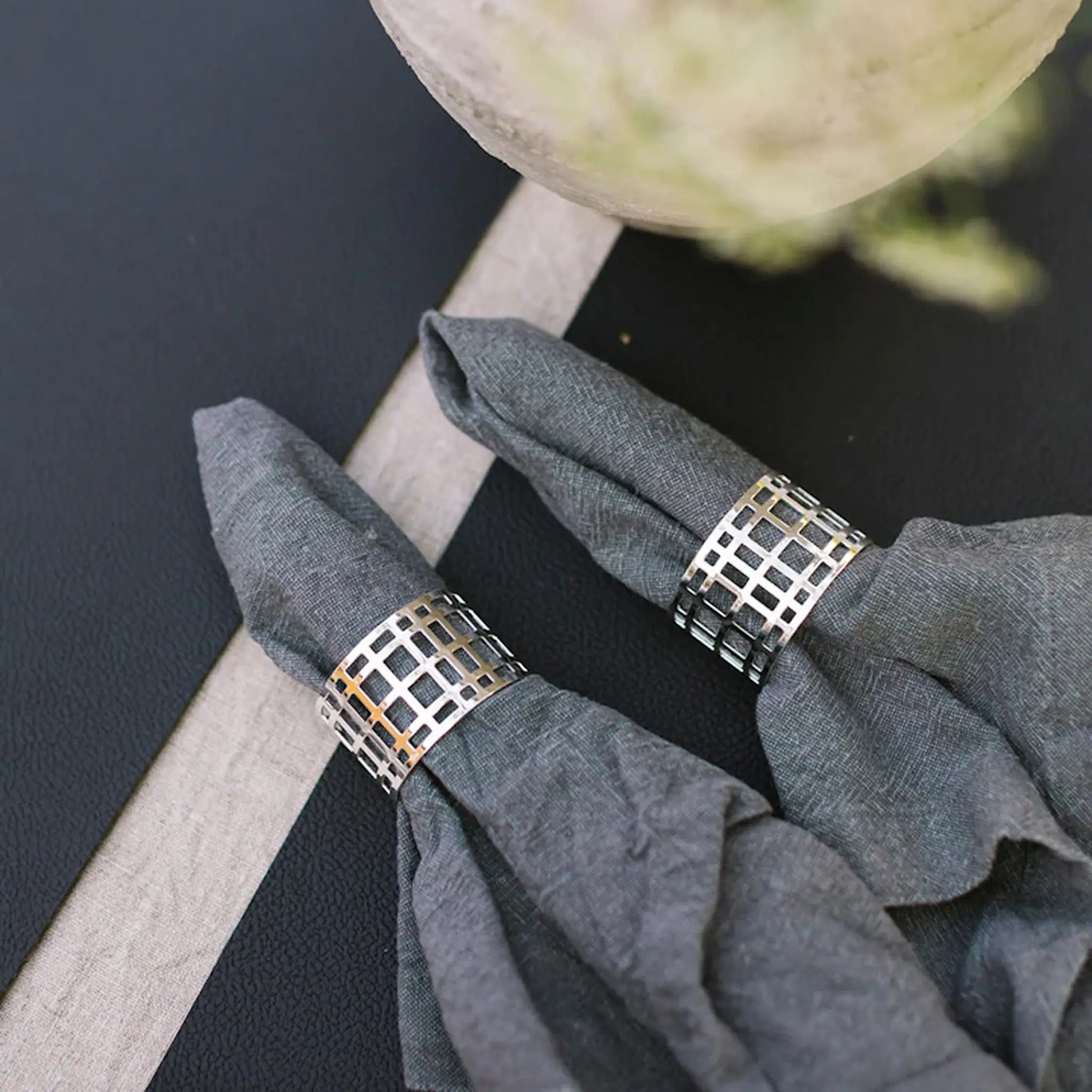 Dorre Servina Lautasliinarengas 4,5 cm 4 kpl Hopea