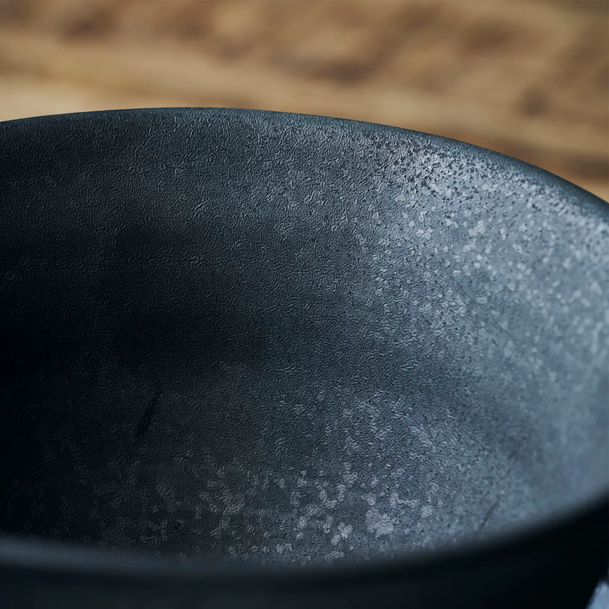 House Doctor Pion Kulho 14,5 cm Musta/Ruskea