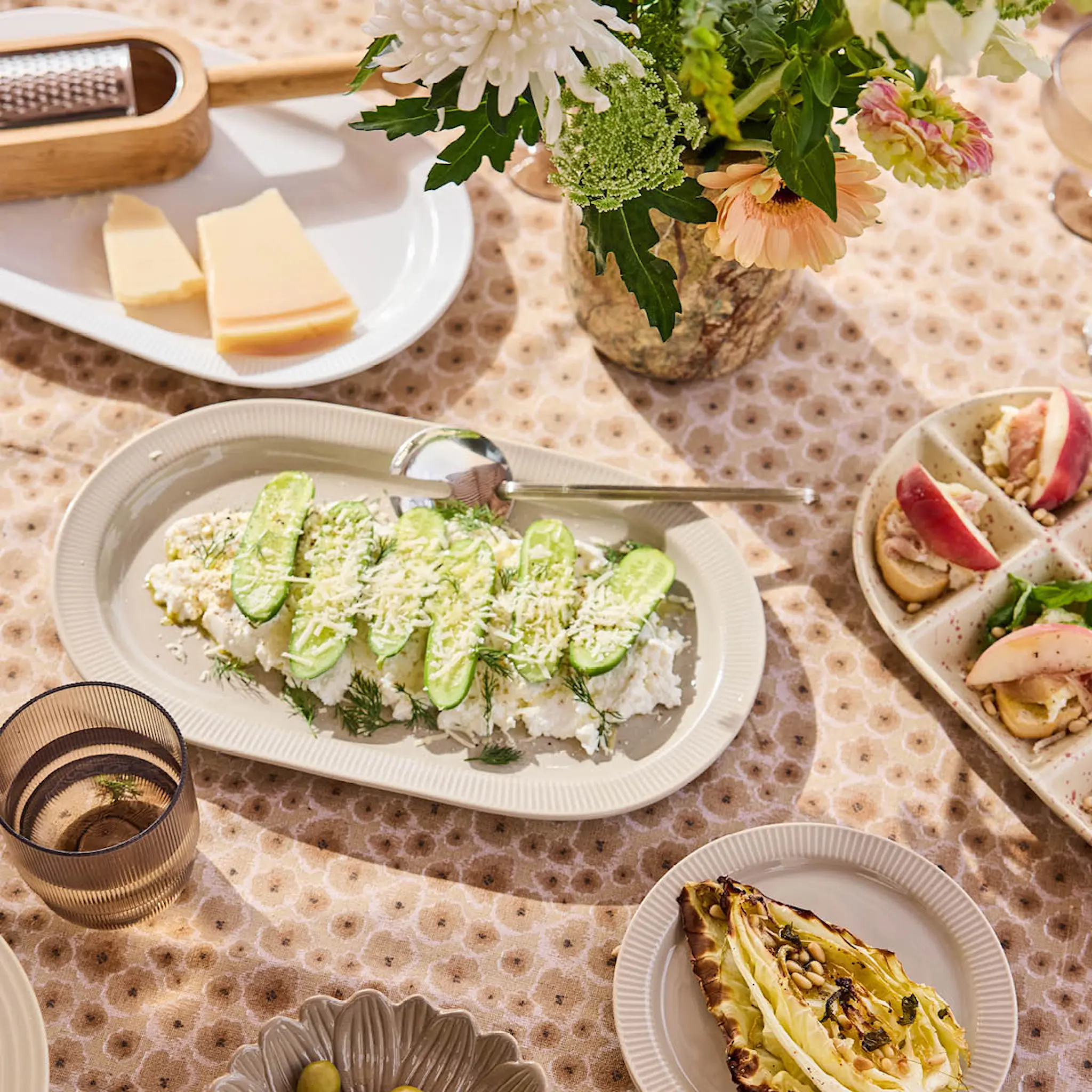 Sagaform Inka serveringsfat 34x20 cm beige