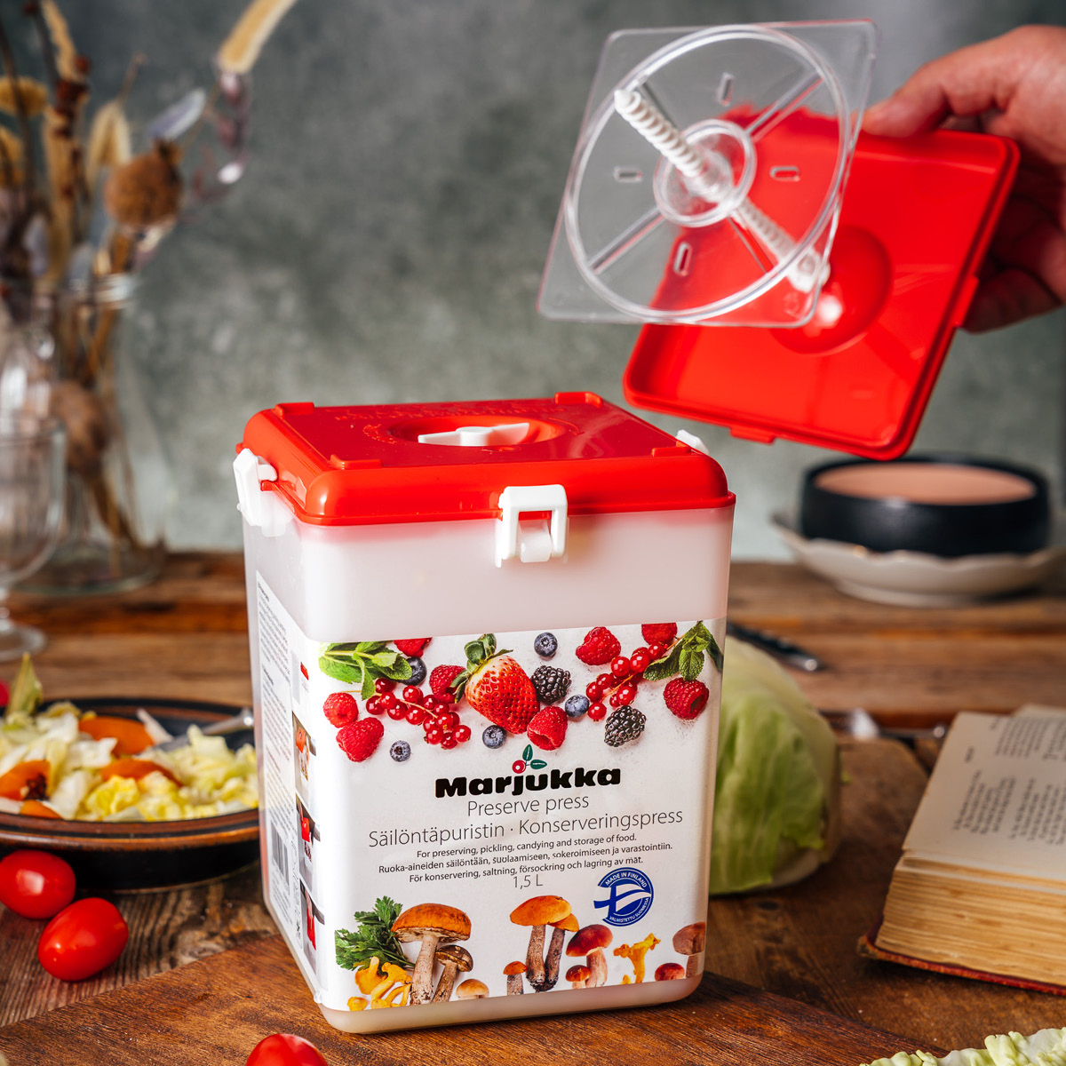 Marjukka Marjukka Säilöntäpuristin 1,5 L Valkoinen/Punainen
