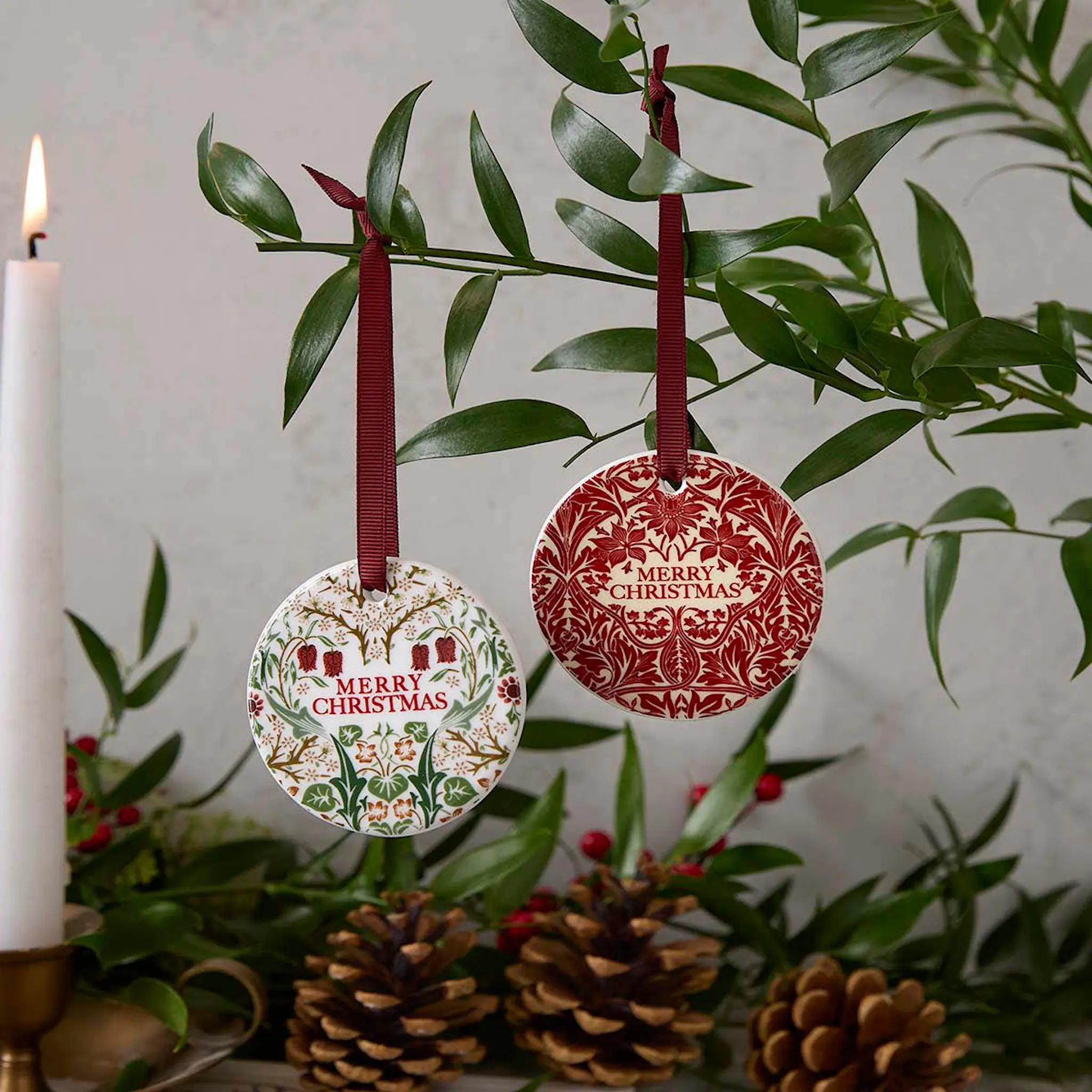 Spode Morris & Co. joulukuusenkoriste 2 kpl Bluebell & Blackthorn